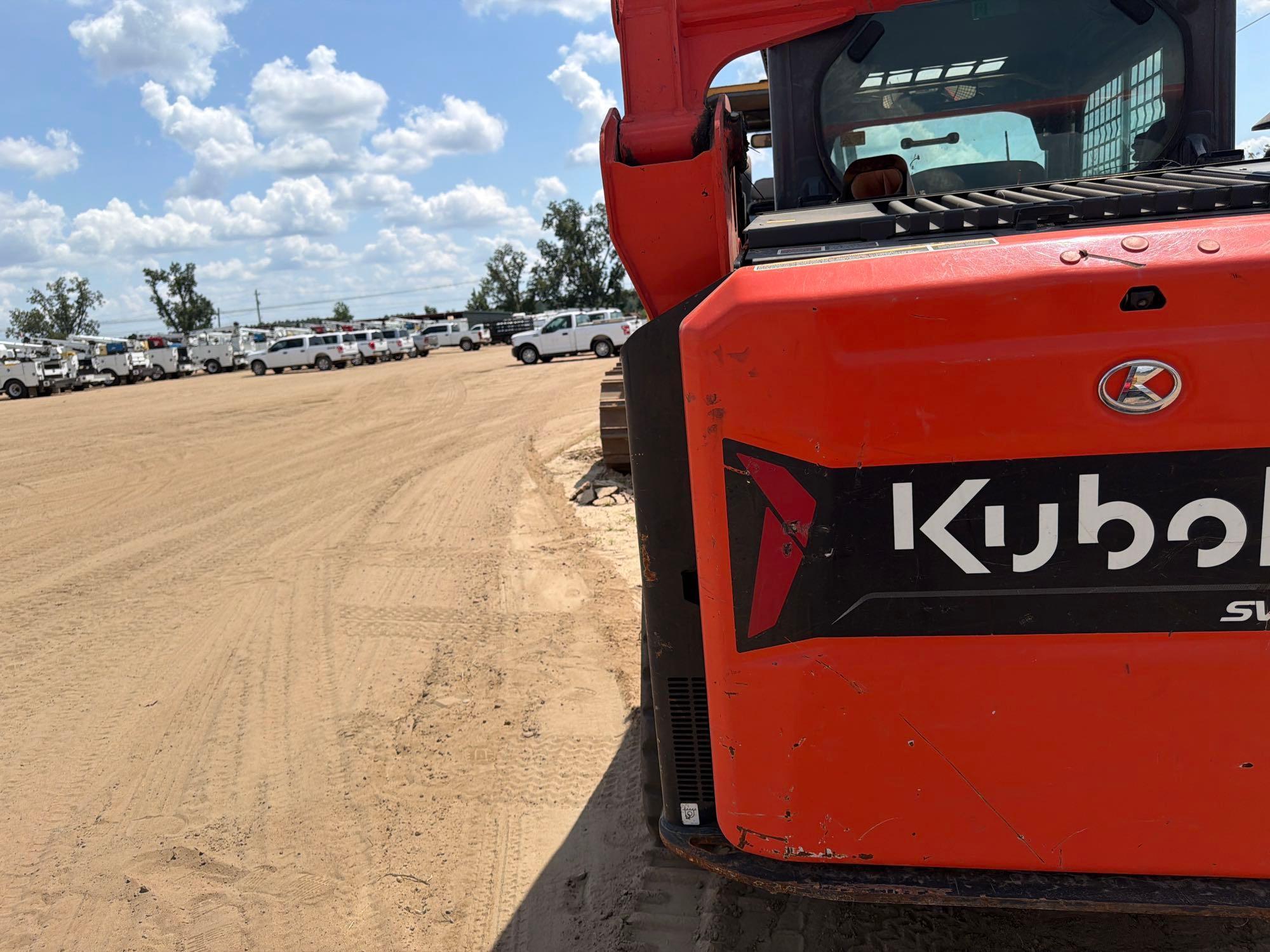 Kubota SVL75
