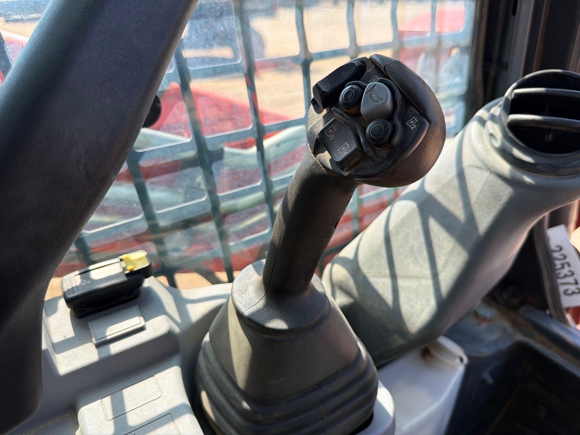 Kubota SVL75