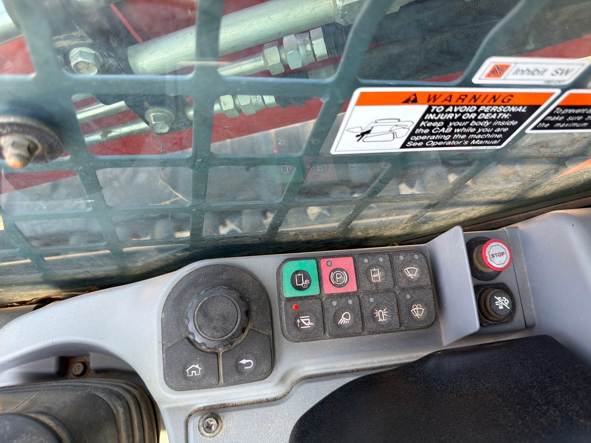 Kubota SVL75