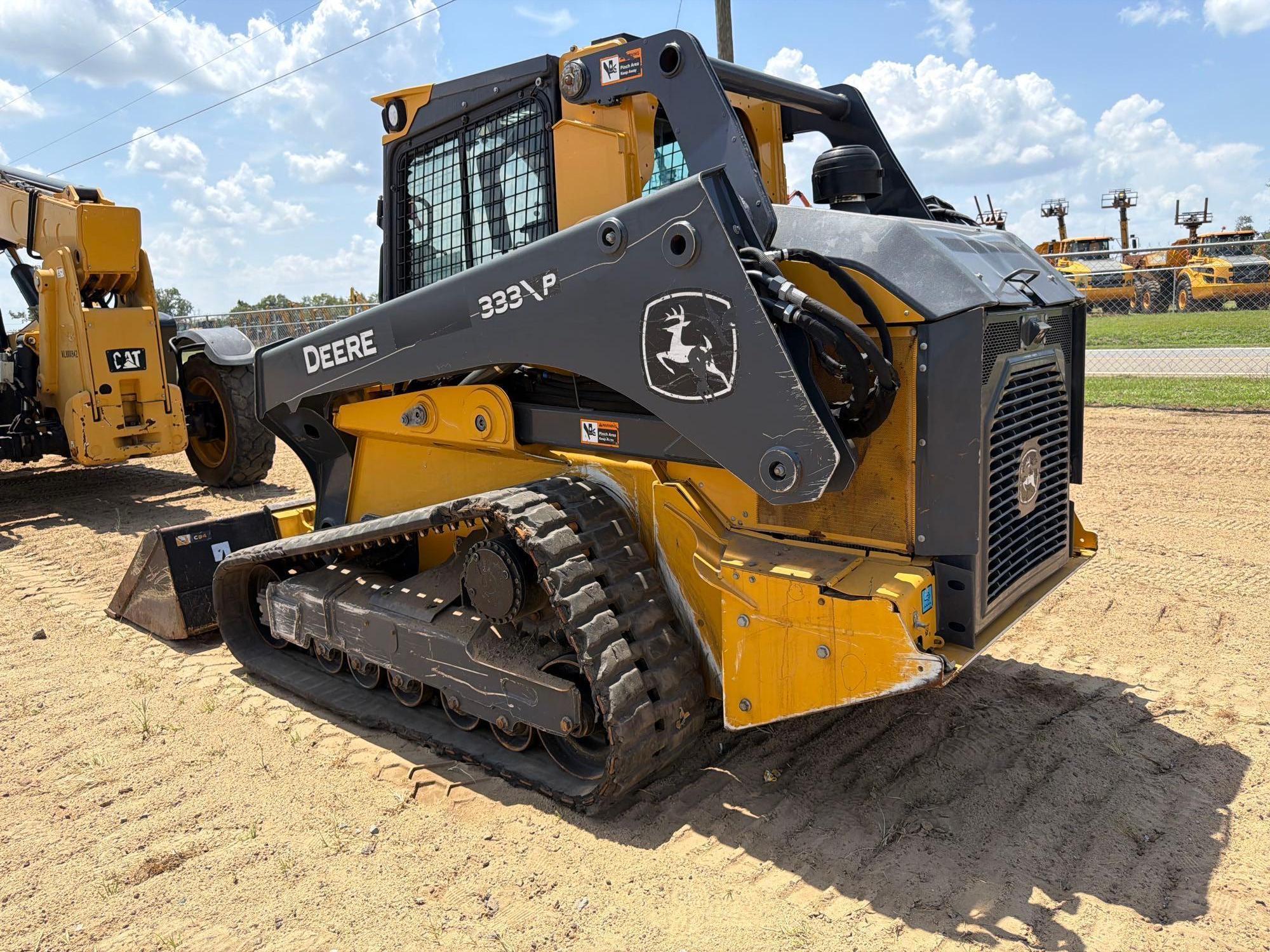 John Deere 333