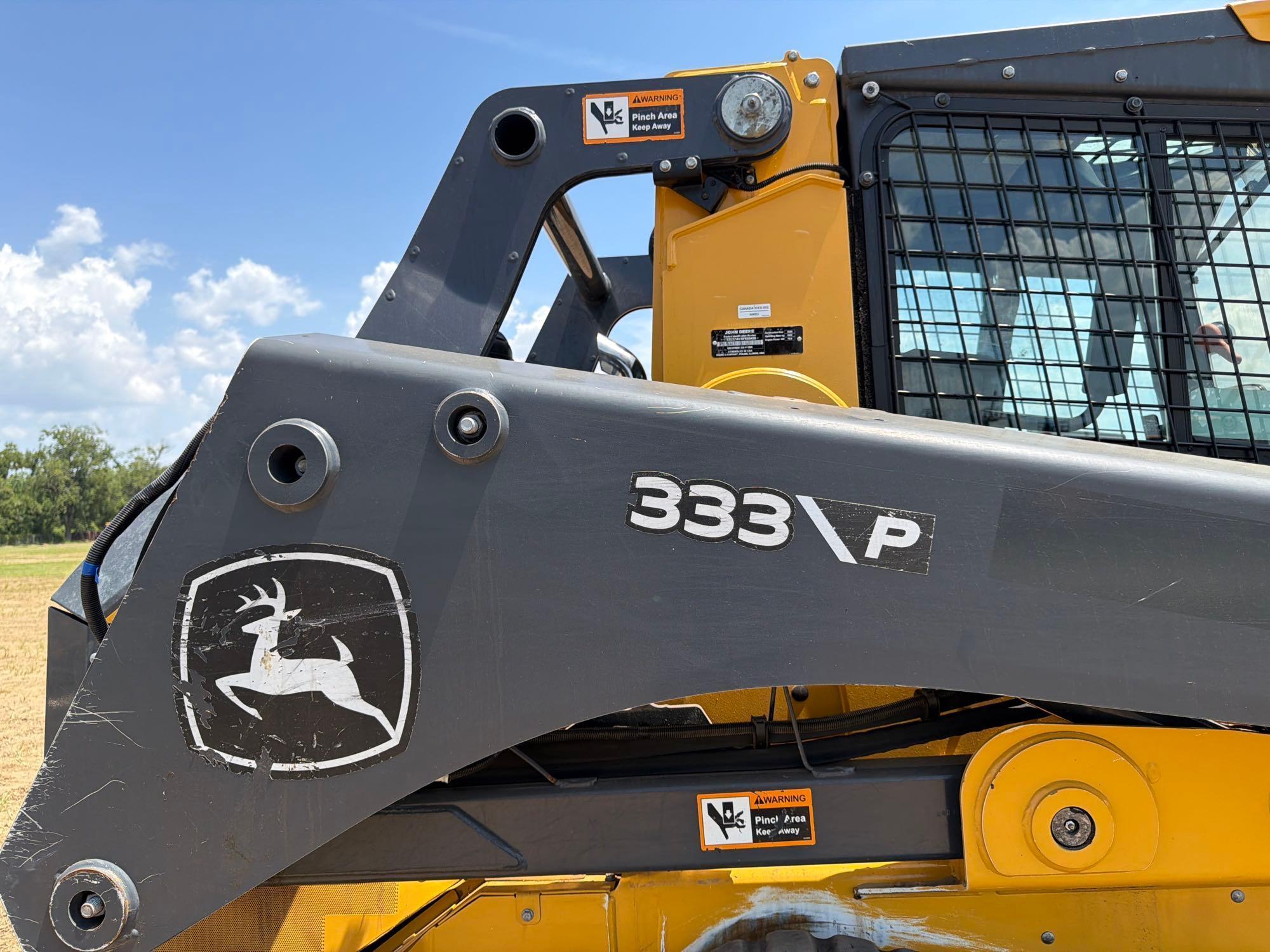 John Deere 333