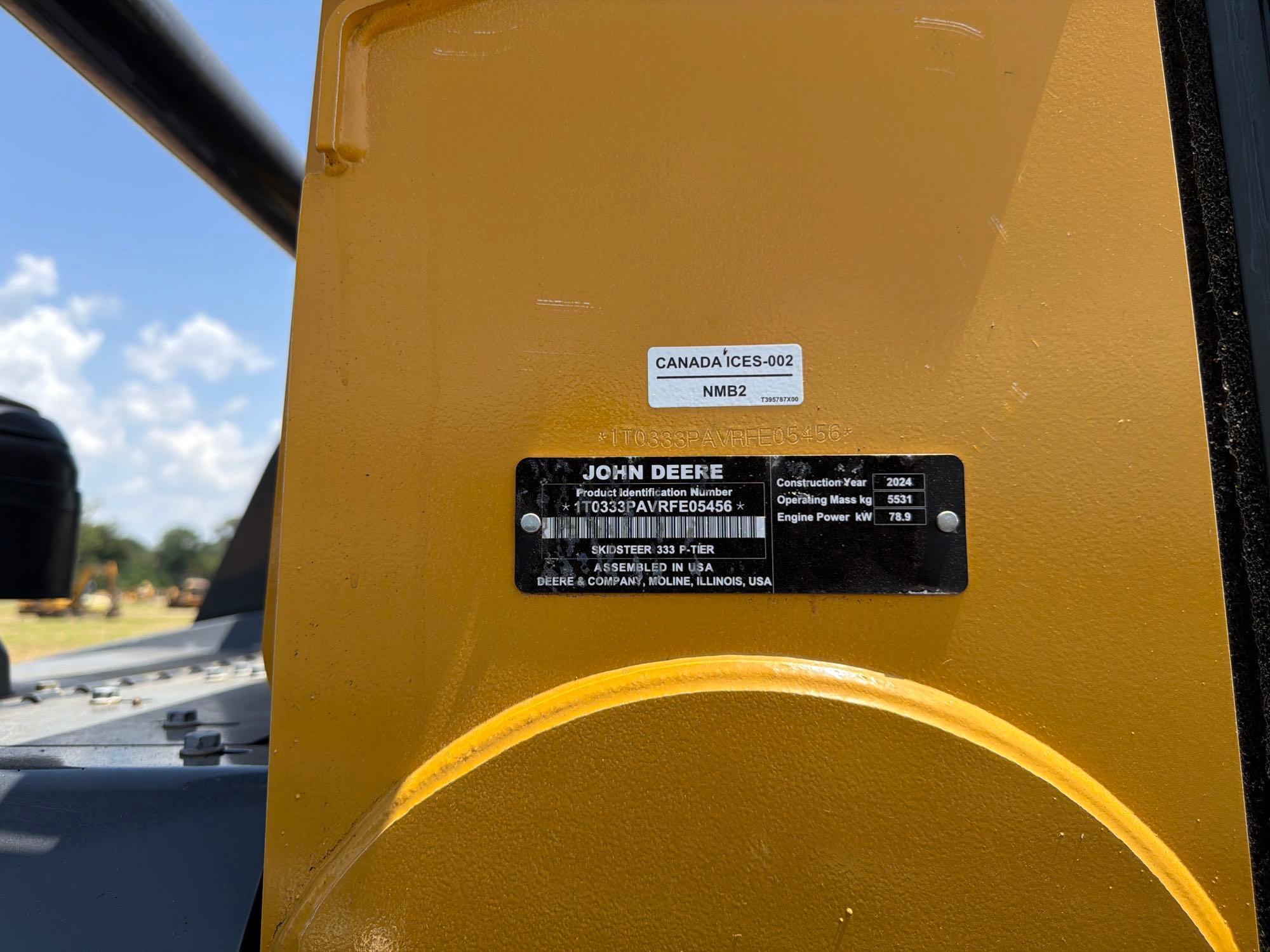 John Deere 333