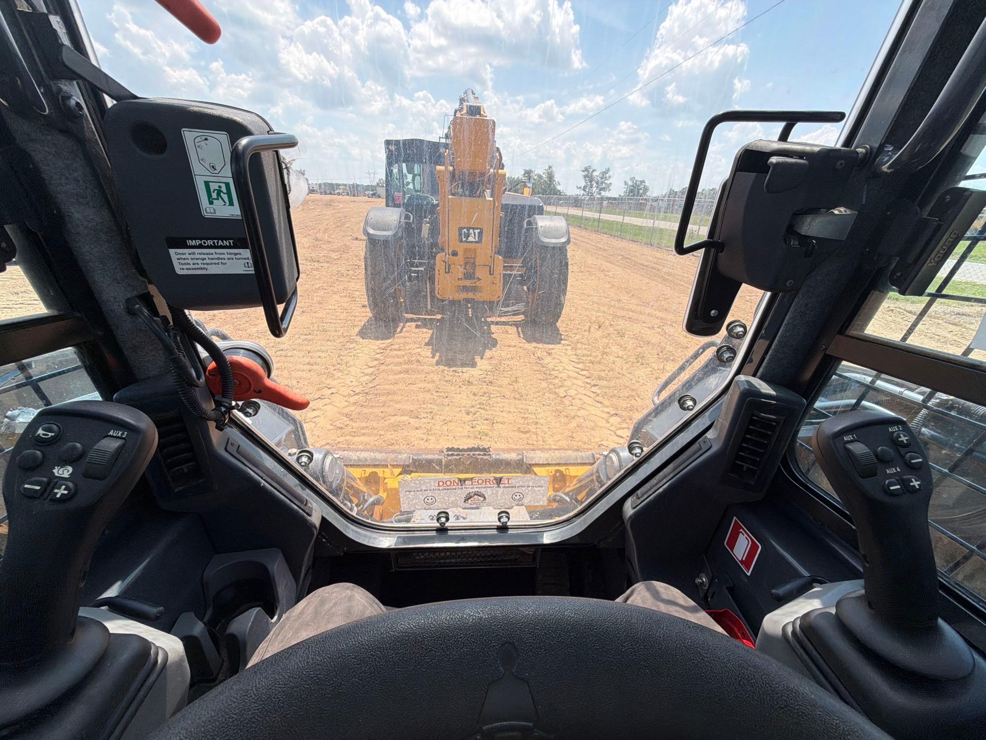 John Deere 333