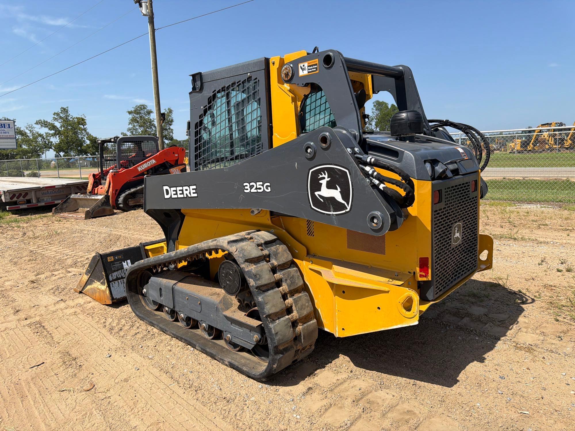 2025 John Deere 325G