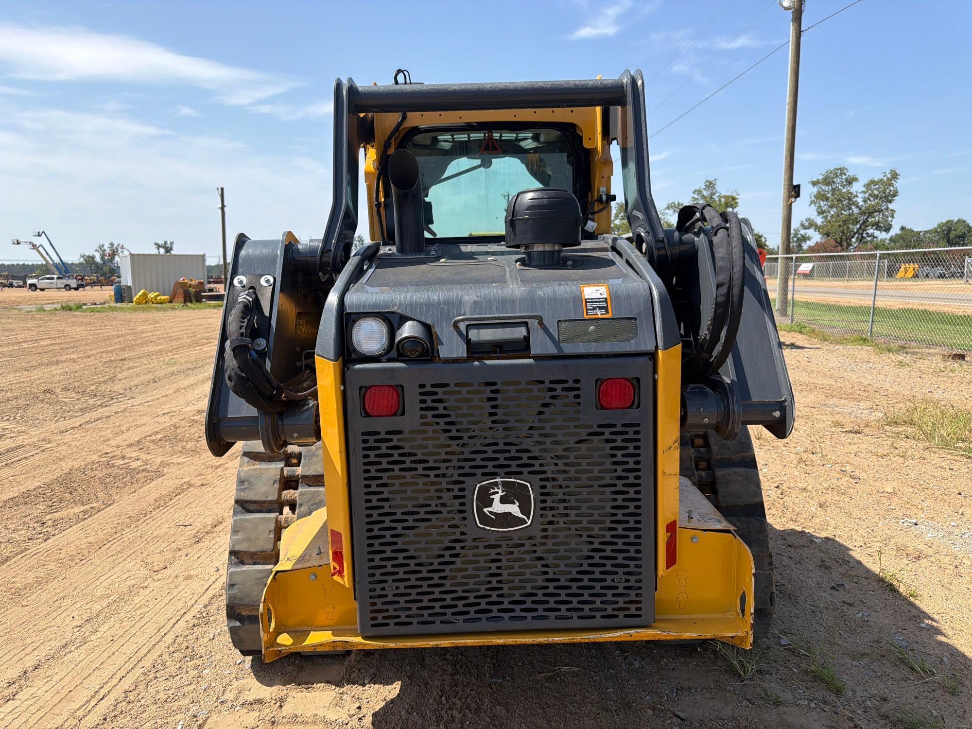 2025 John Deere 325G