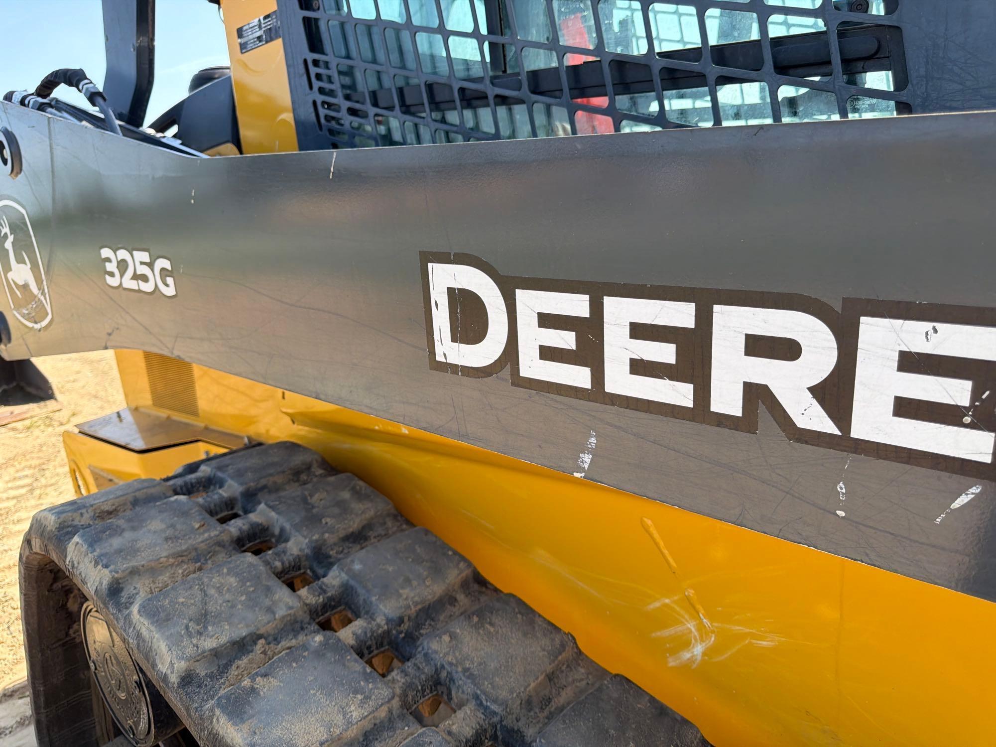 2025 John Deere 325G