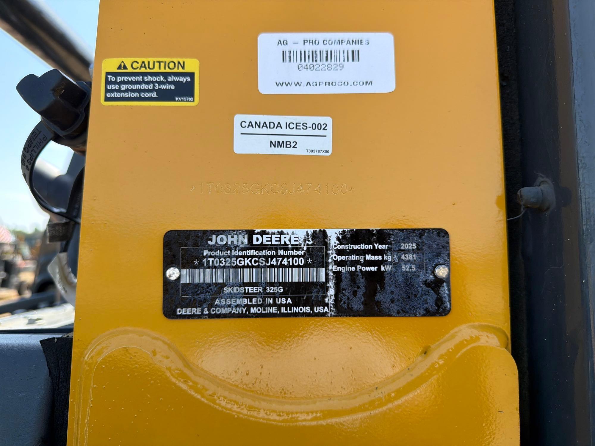 2025 John Deere 325G