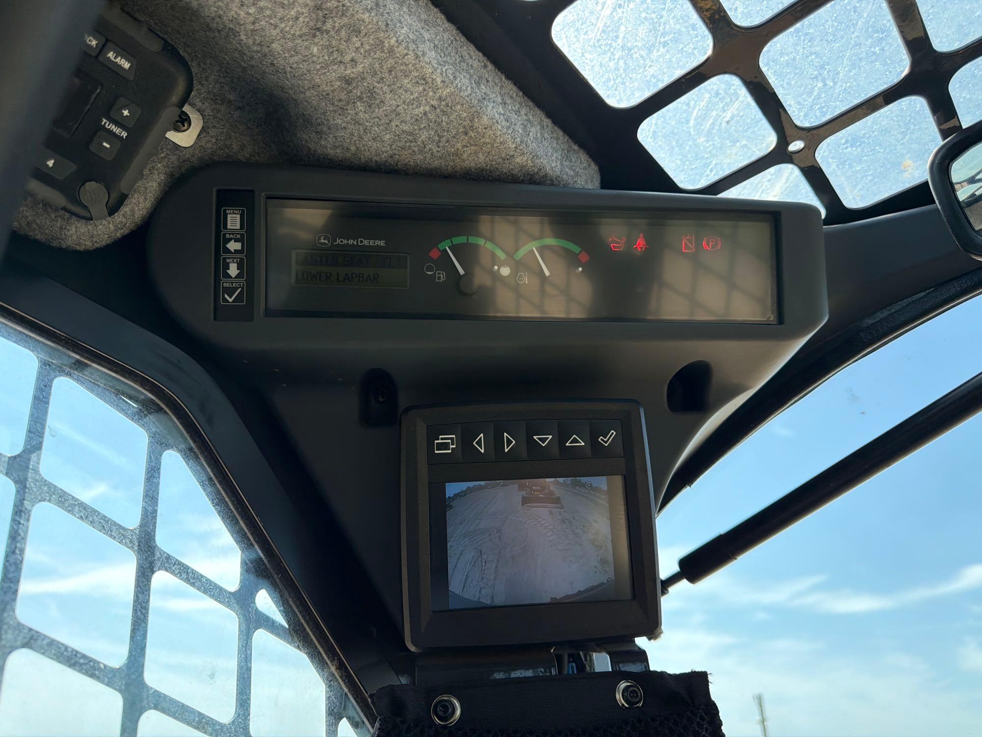 2025 John Deere 325G