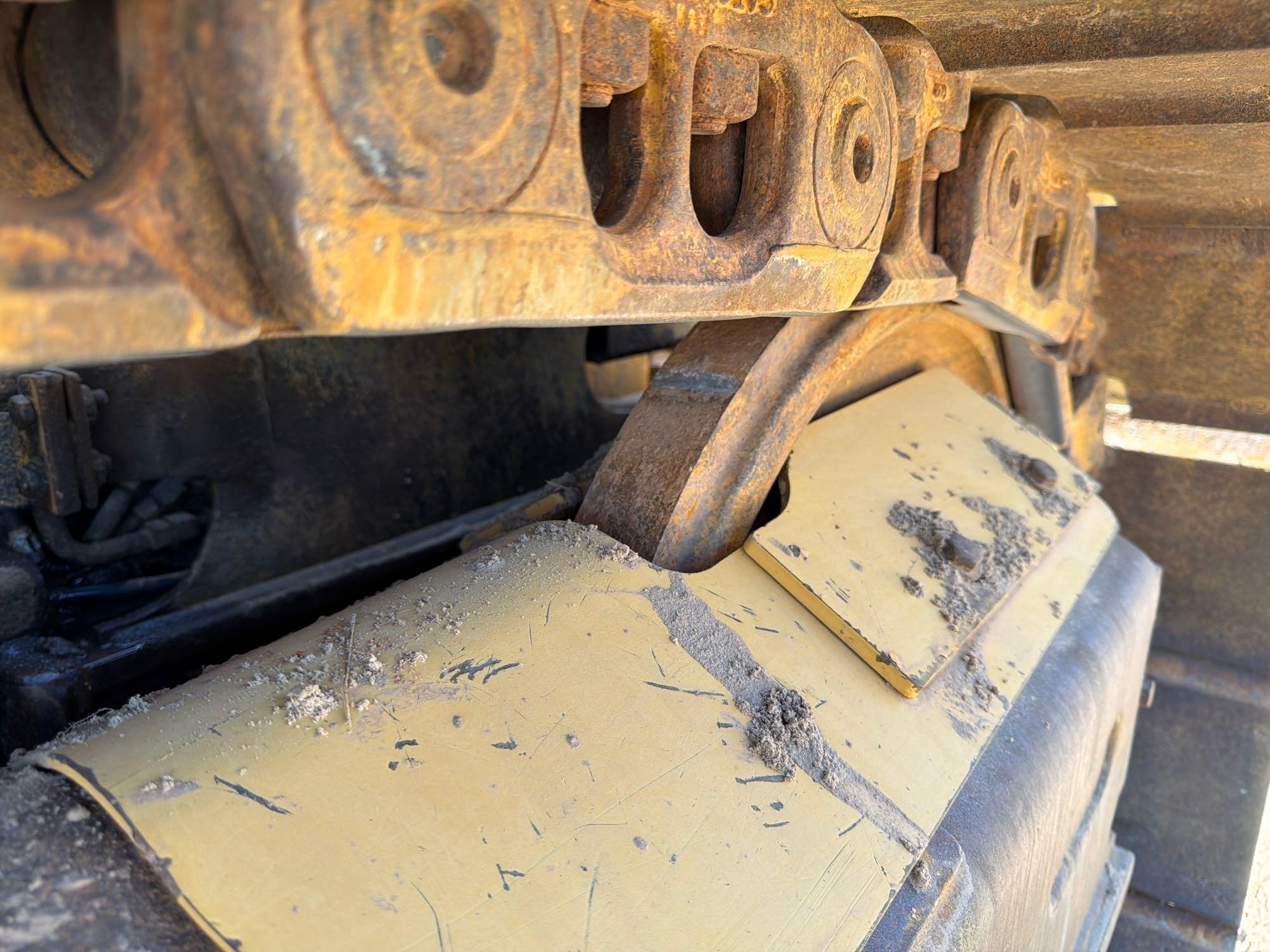 Caterpillar D5K XL