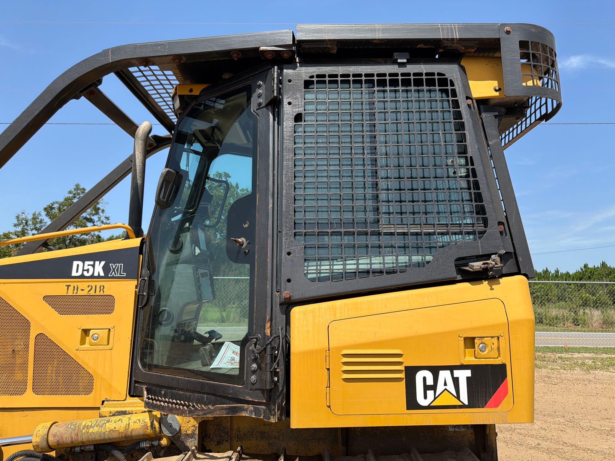 Caterpillar D5K XL
