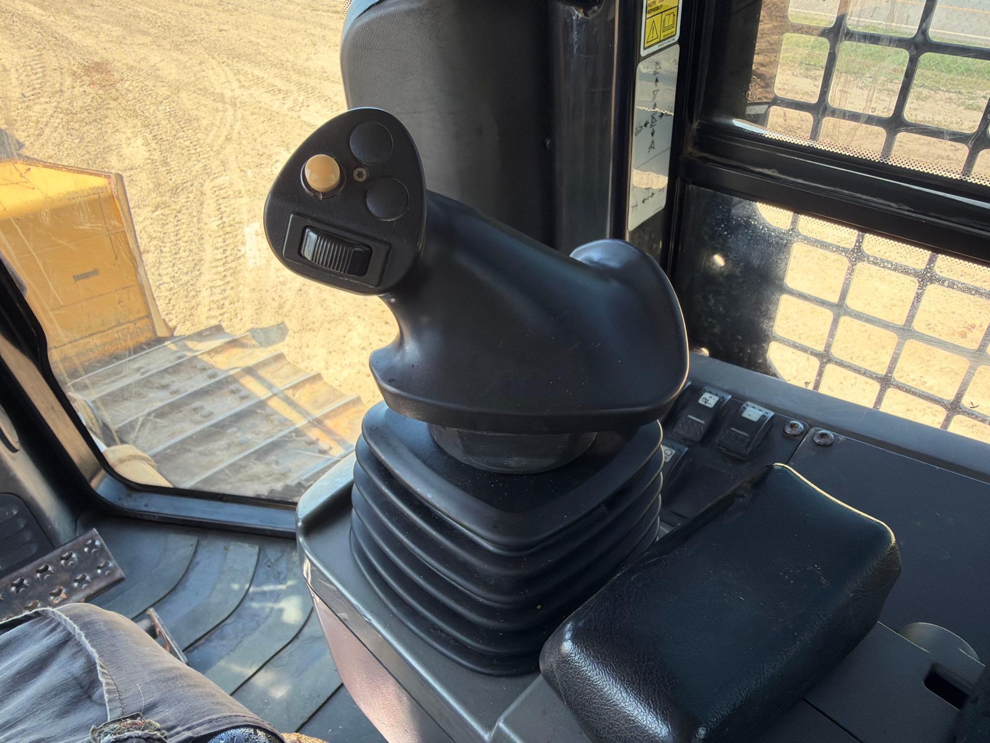 Caterpillar D5K XL