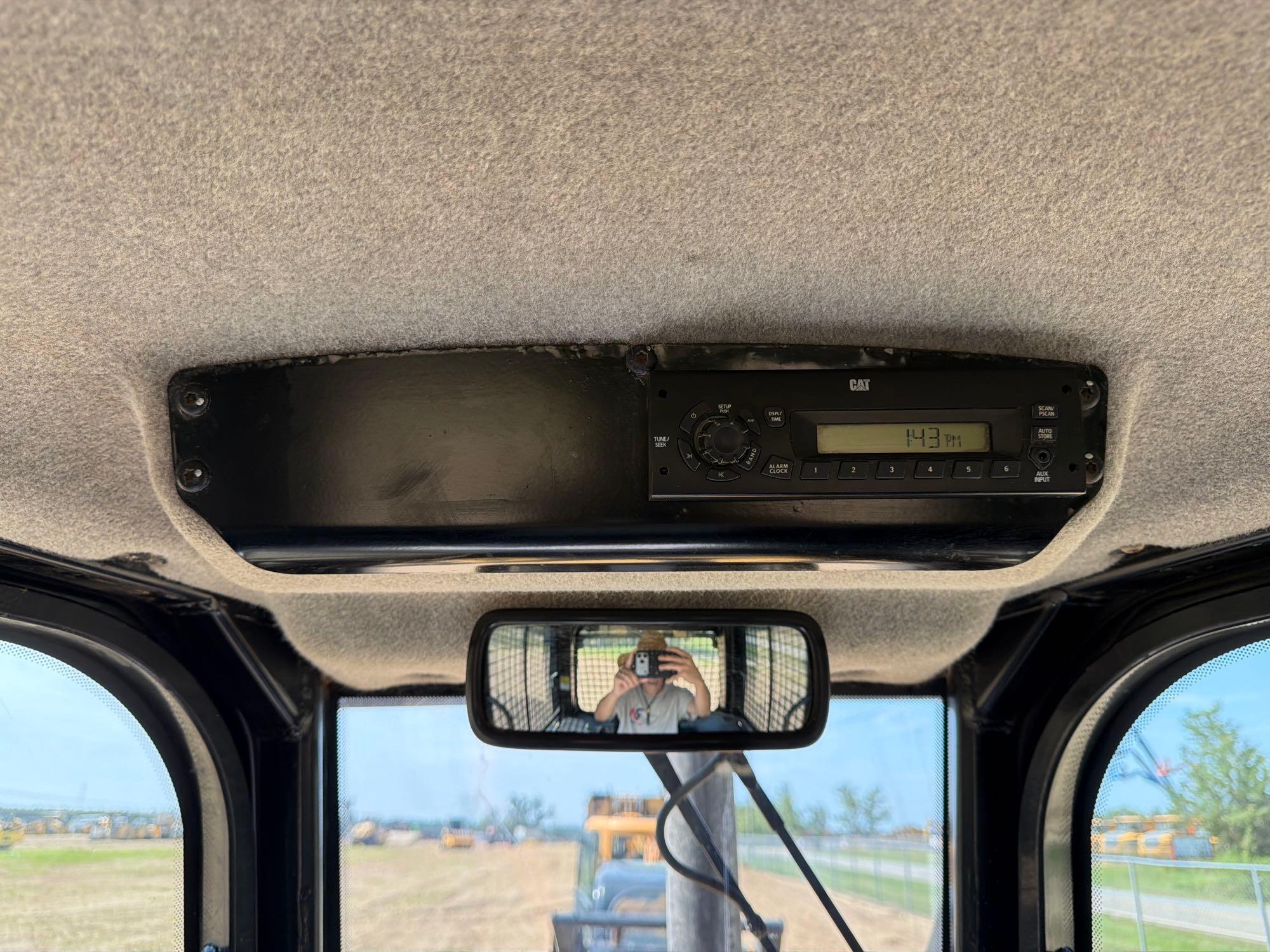 Caterpillar D5K XL