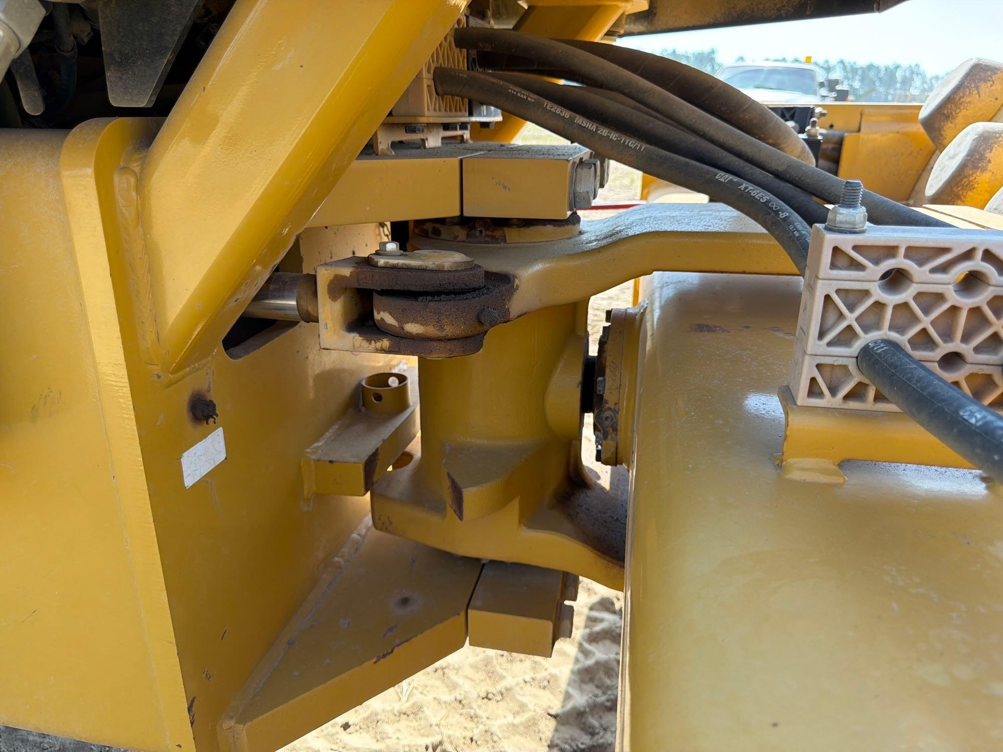 Caterpillar CS-44
