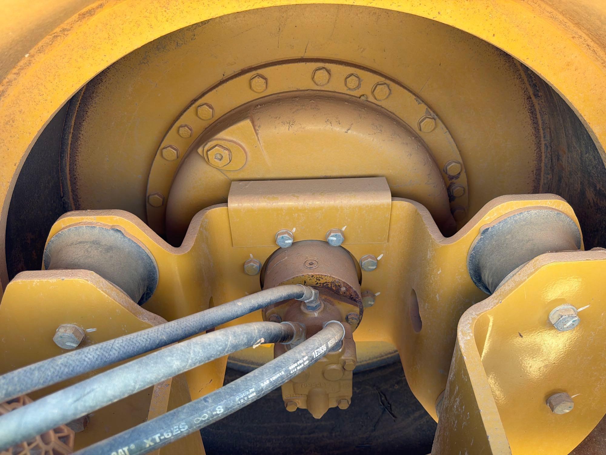 Caterpillar CS-44