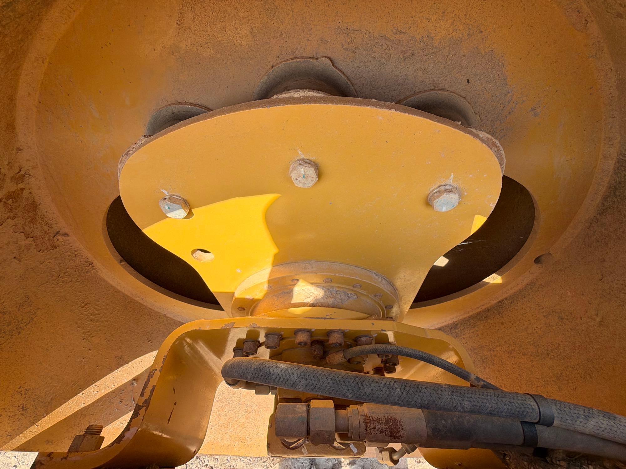 Caterpillar CS-44