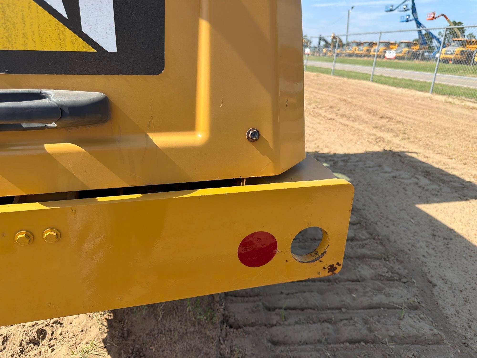 Caterpillar CS-44