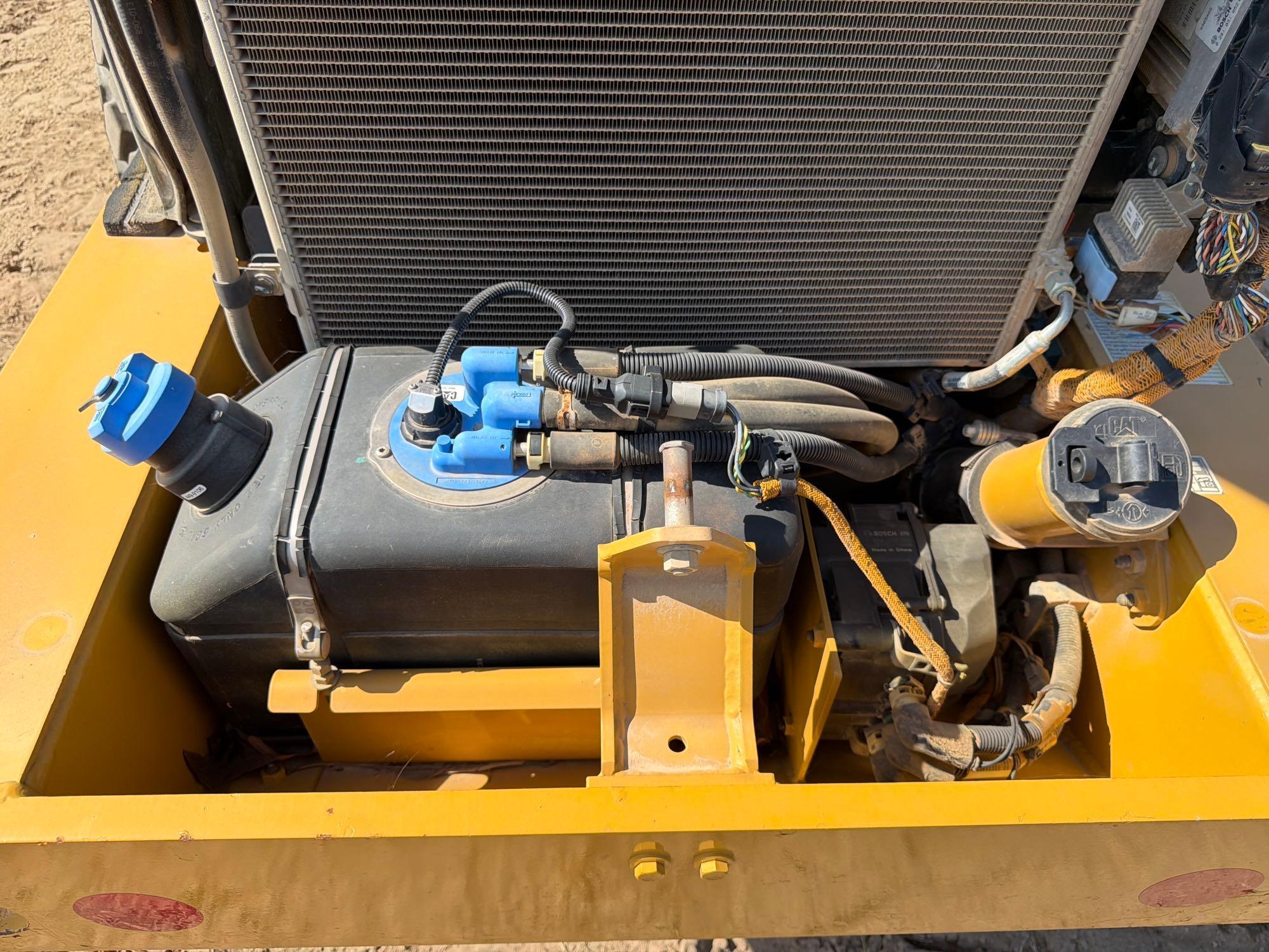 Caterpillar CS-44