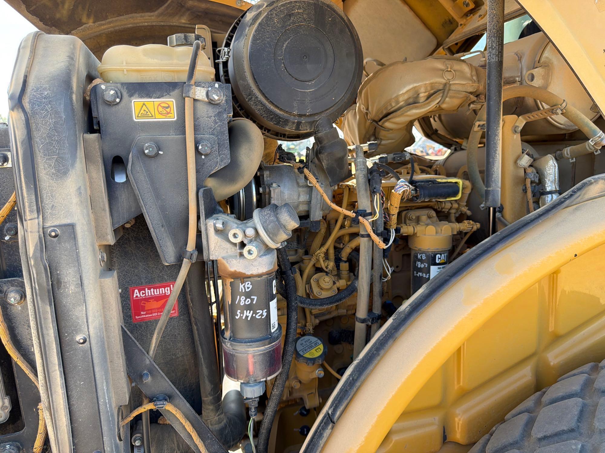 Caterpillar CS-44