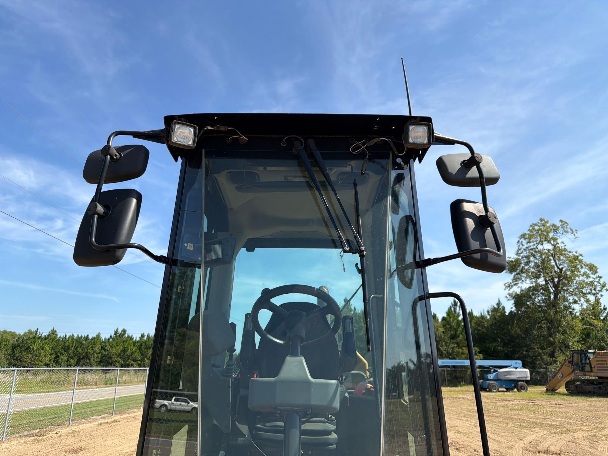Caterpillar CS-44