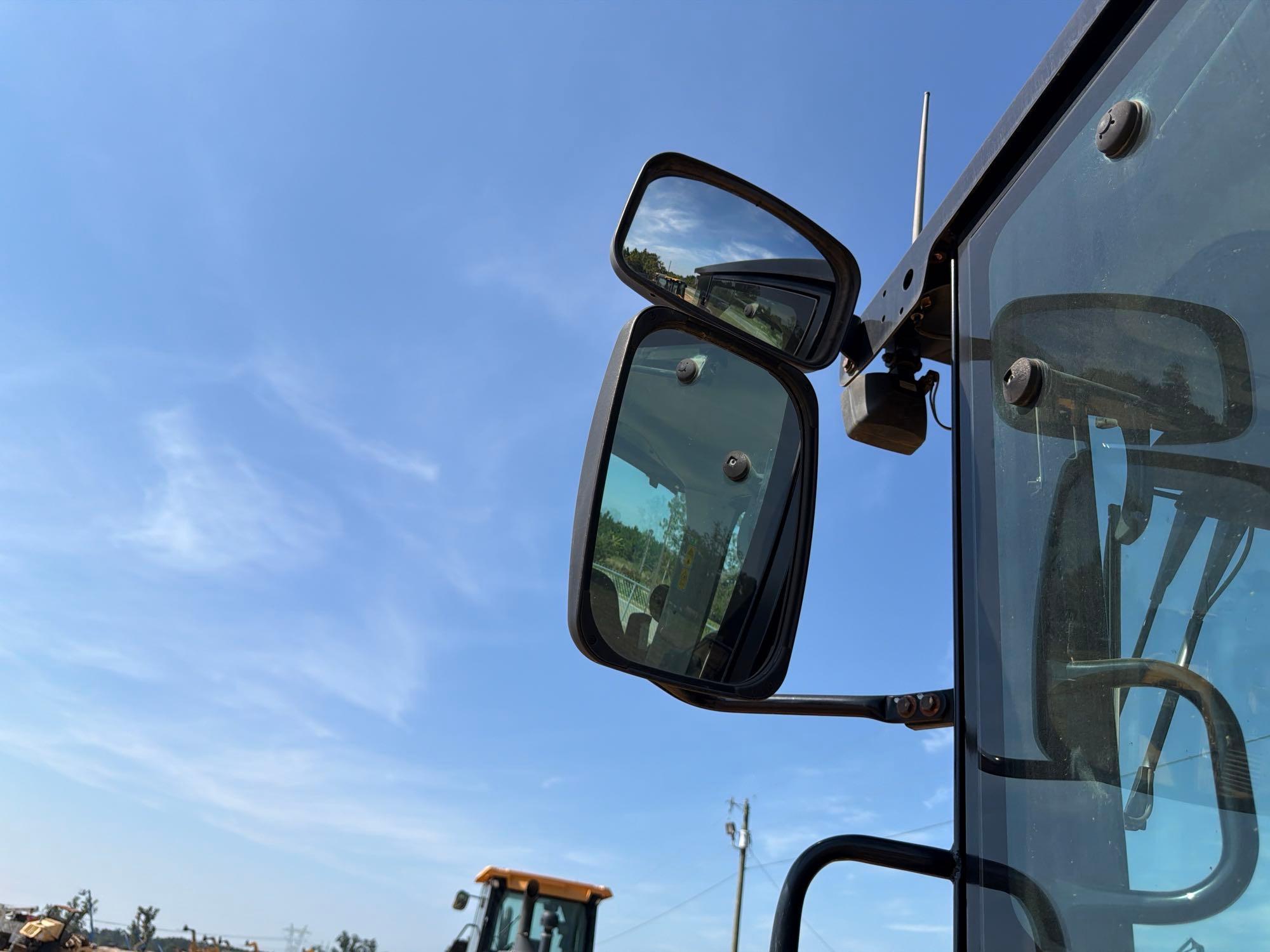 Caterpillar CS-44