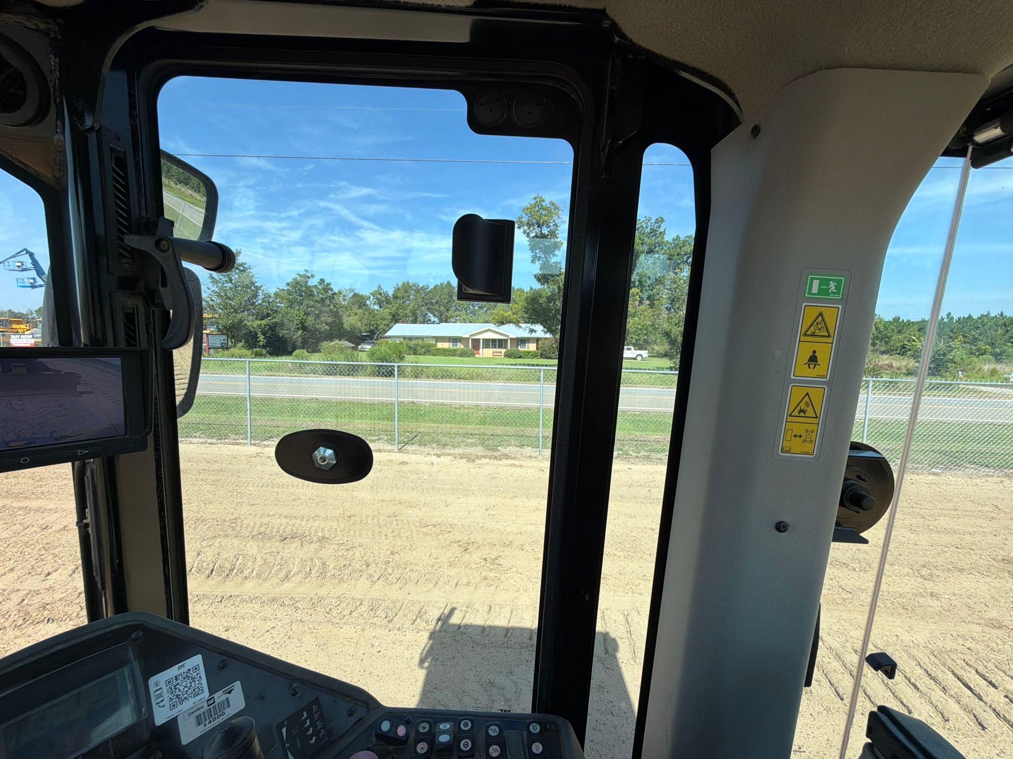 Caterpillar CS-44