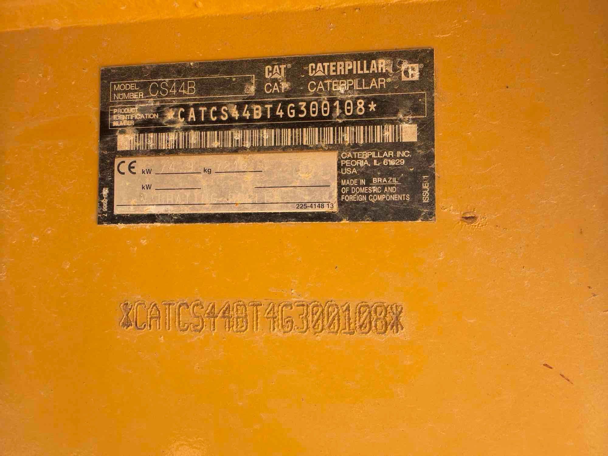 Caterpillar CS-44