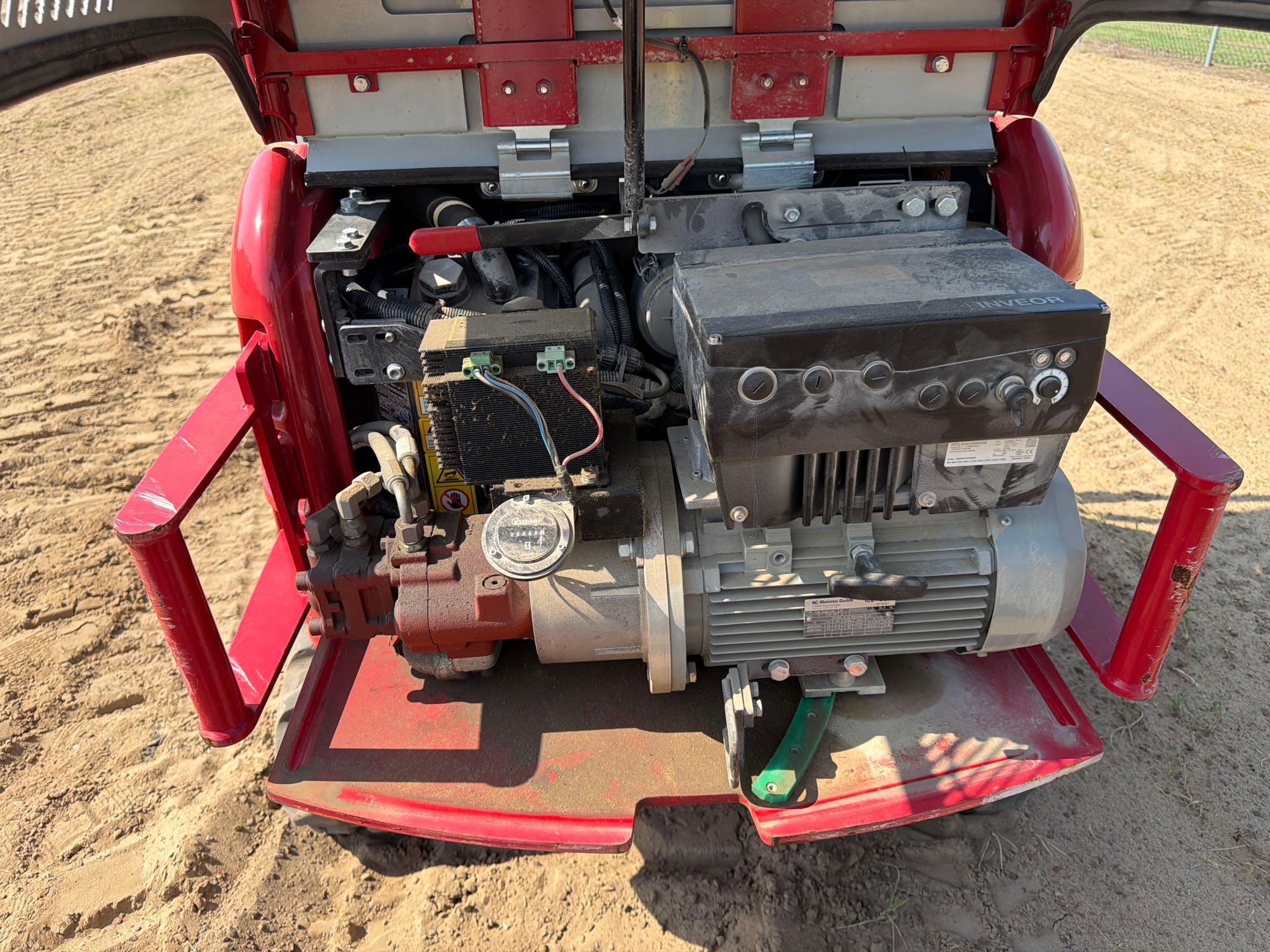 Takeuchi 216
