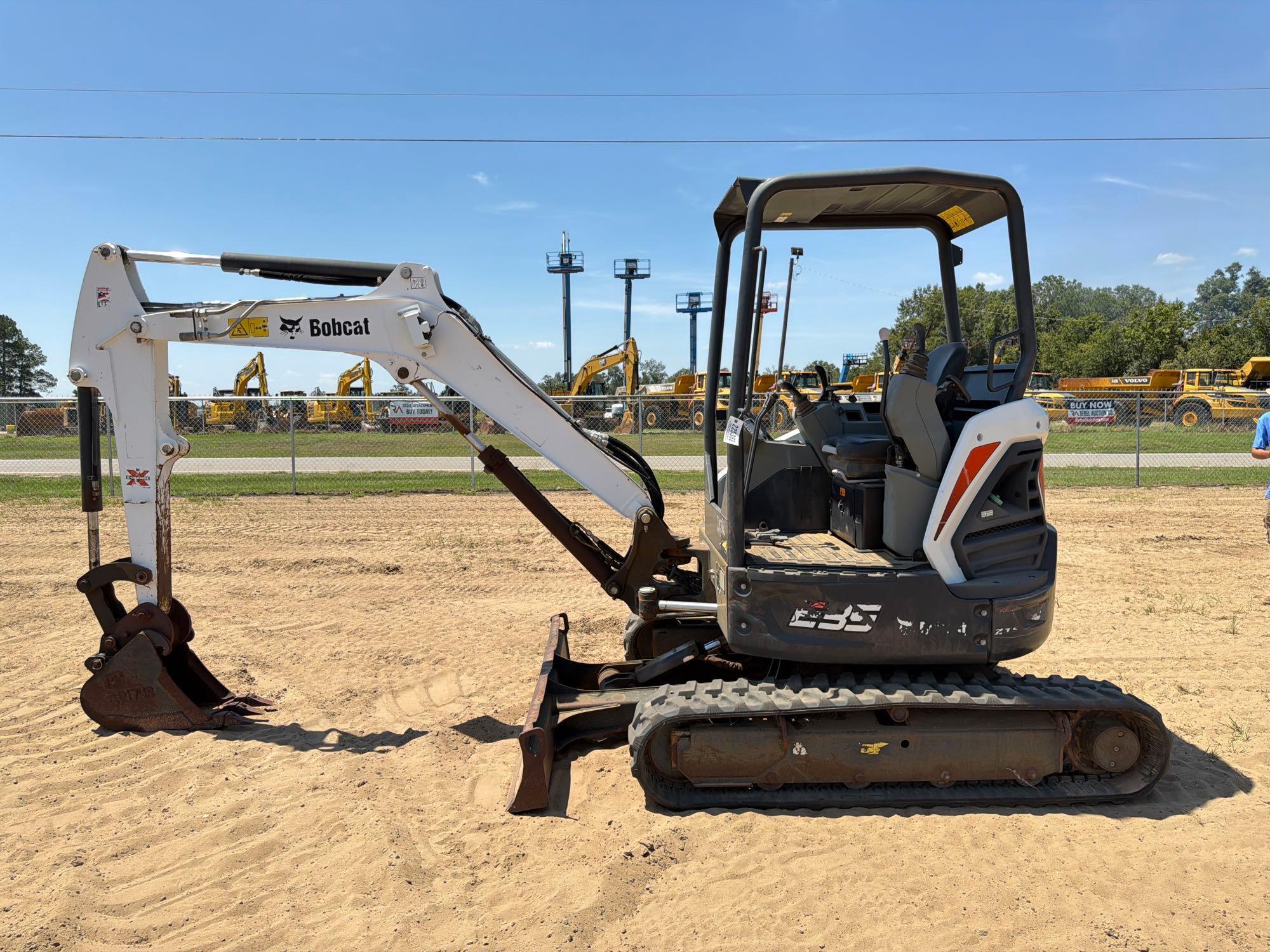 Photo of Bobcat E35