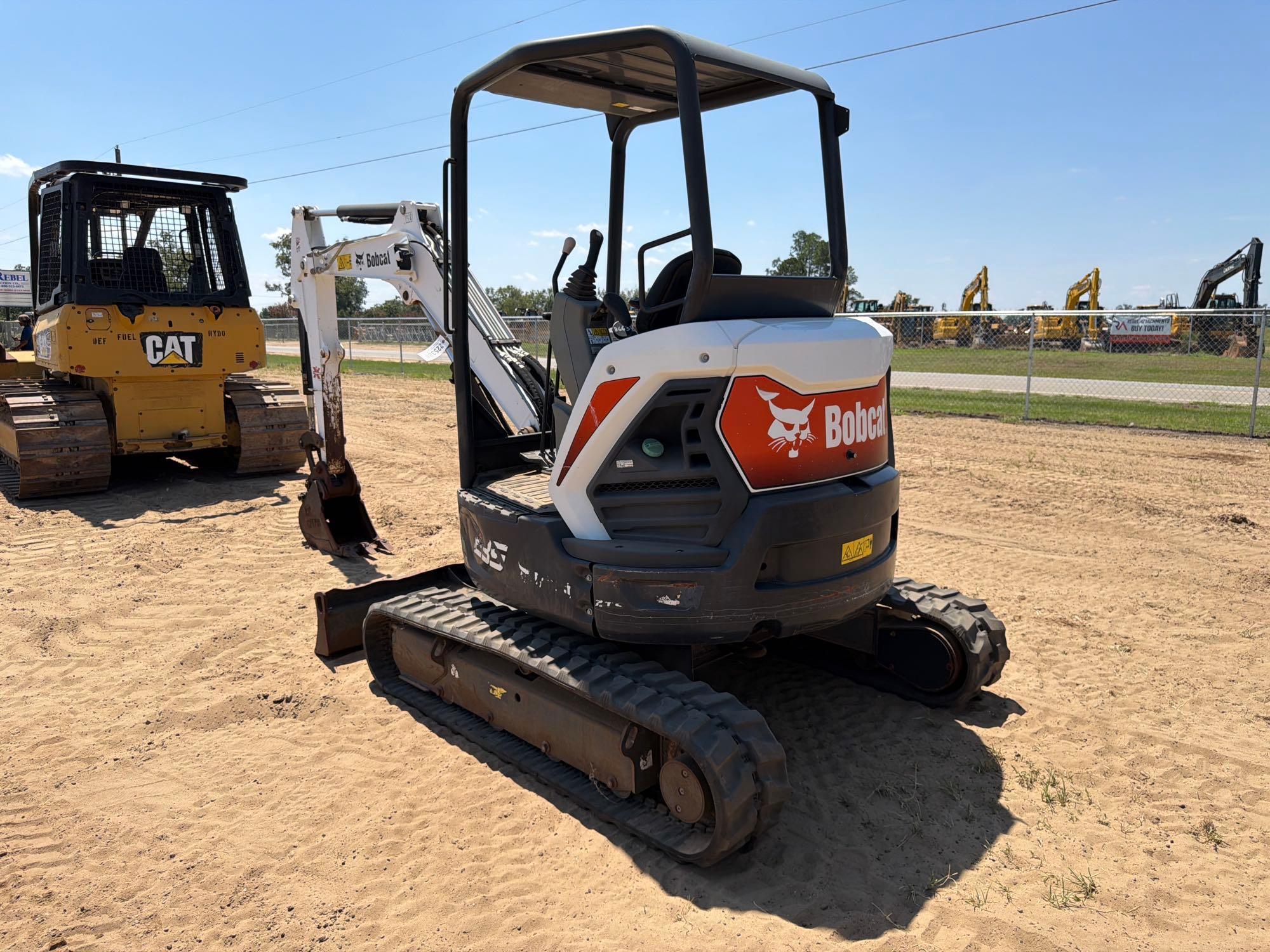 Bobcat E35