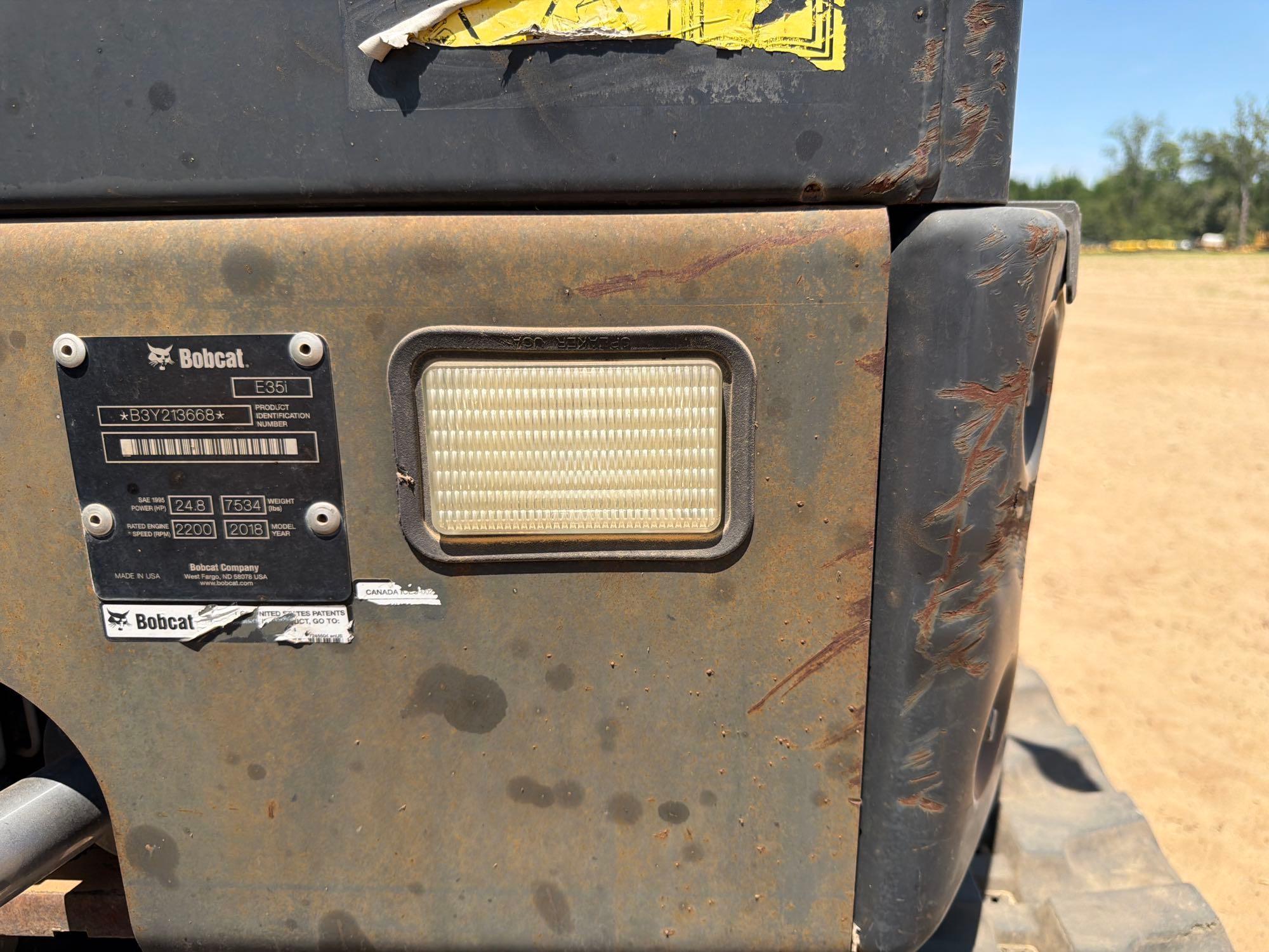Bobcat E35