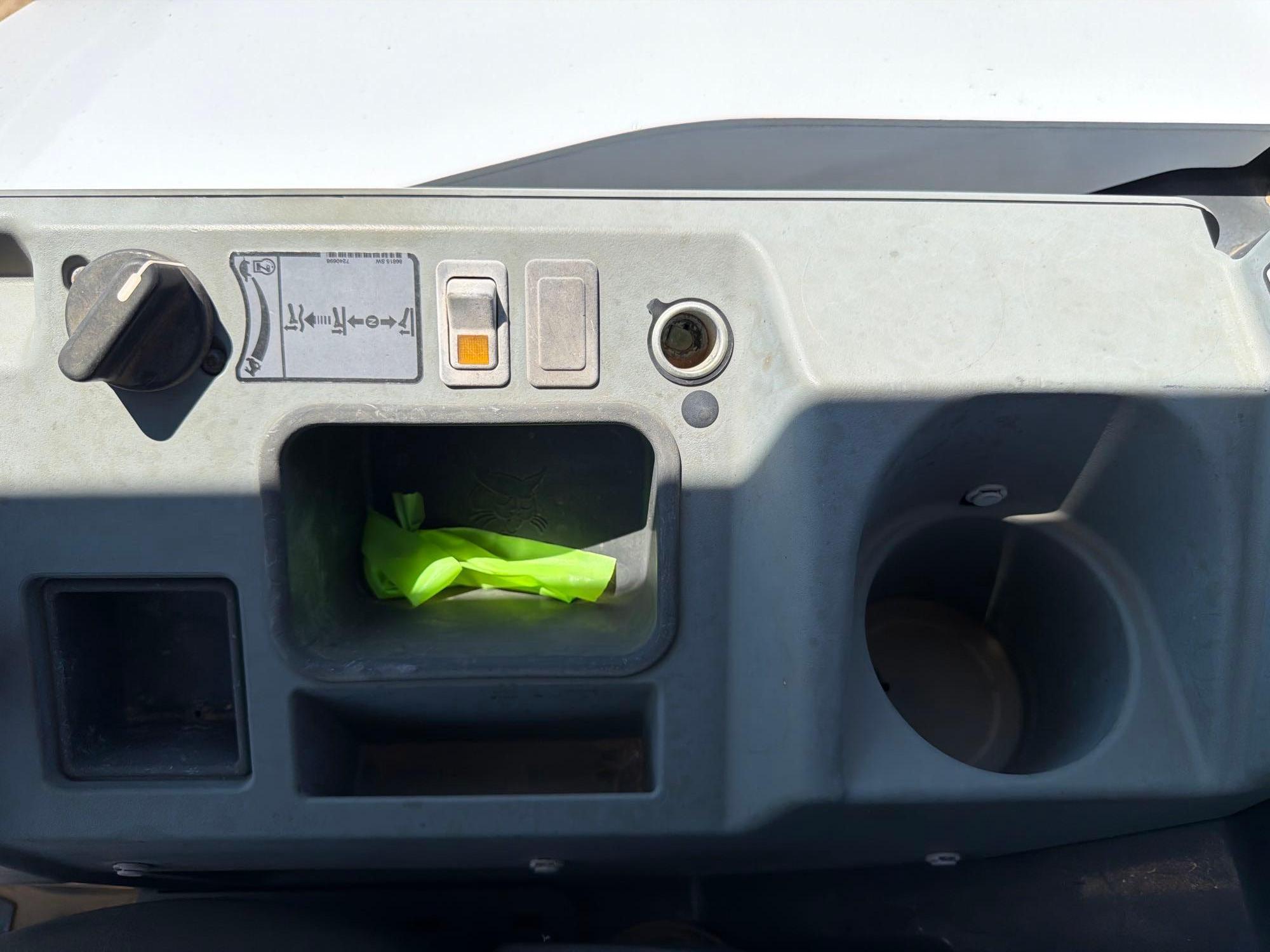 Bobcat E35