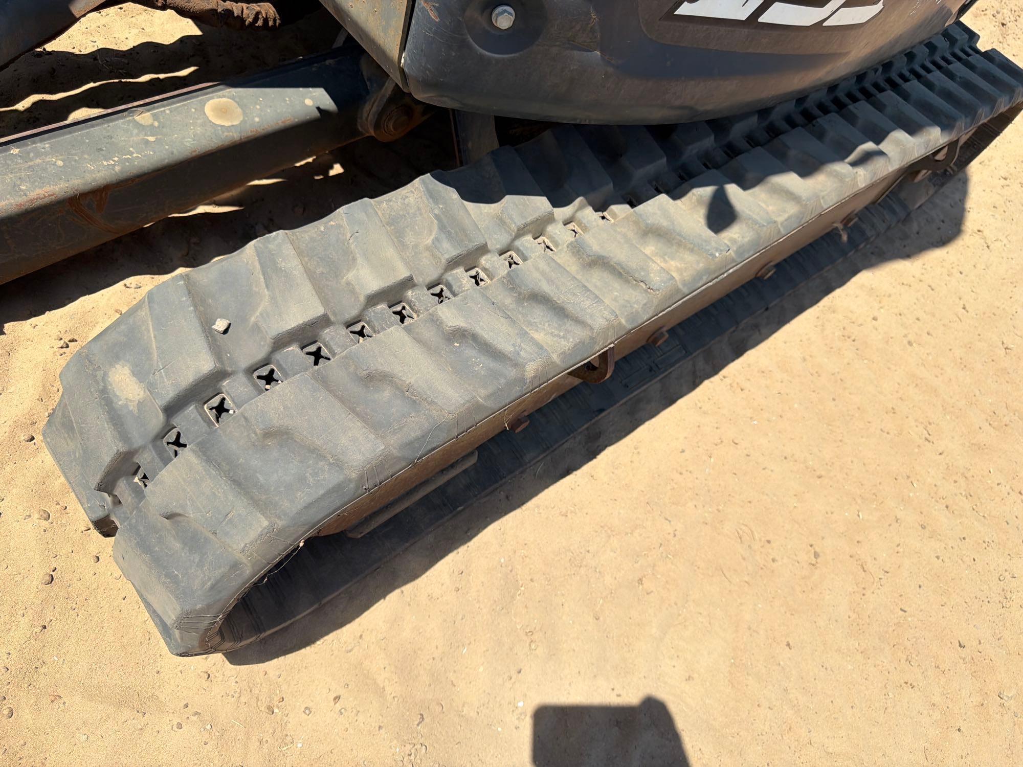 Bobcat E35