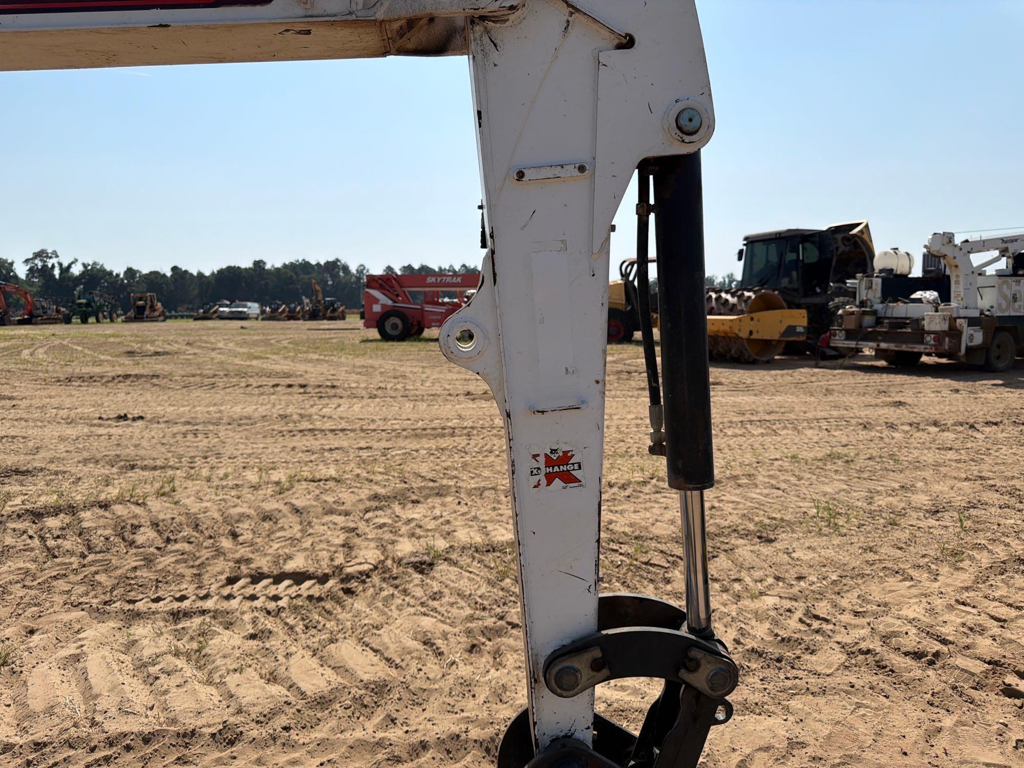 Bobcat 321