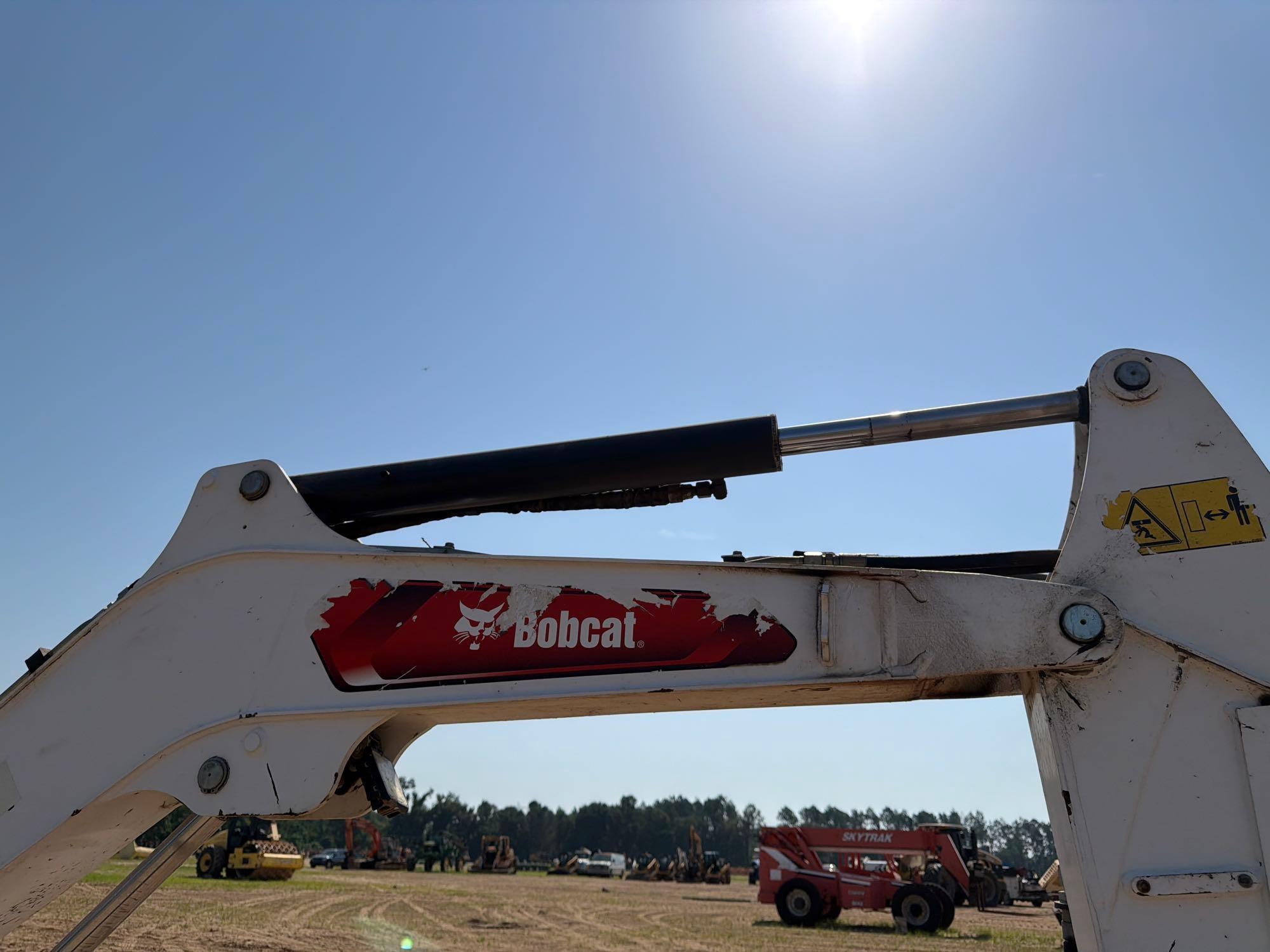 Bobcat 321