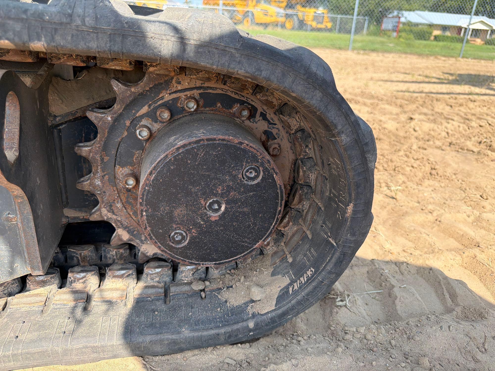 Bobcat 321