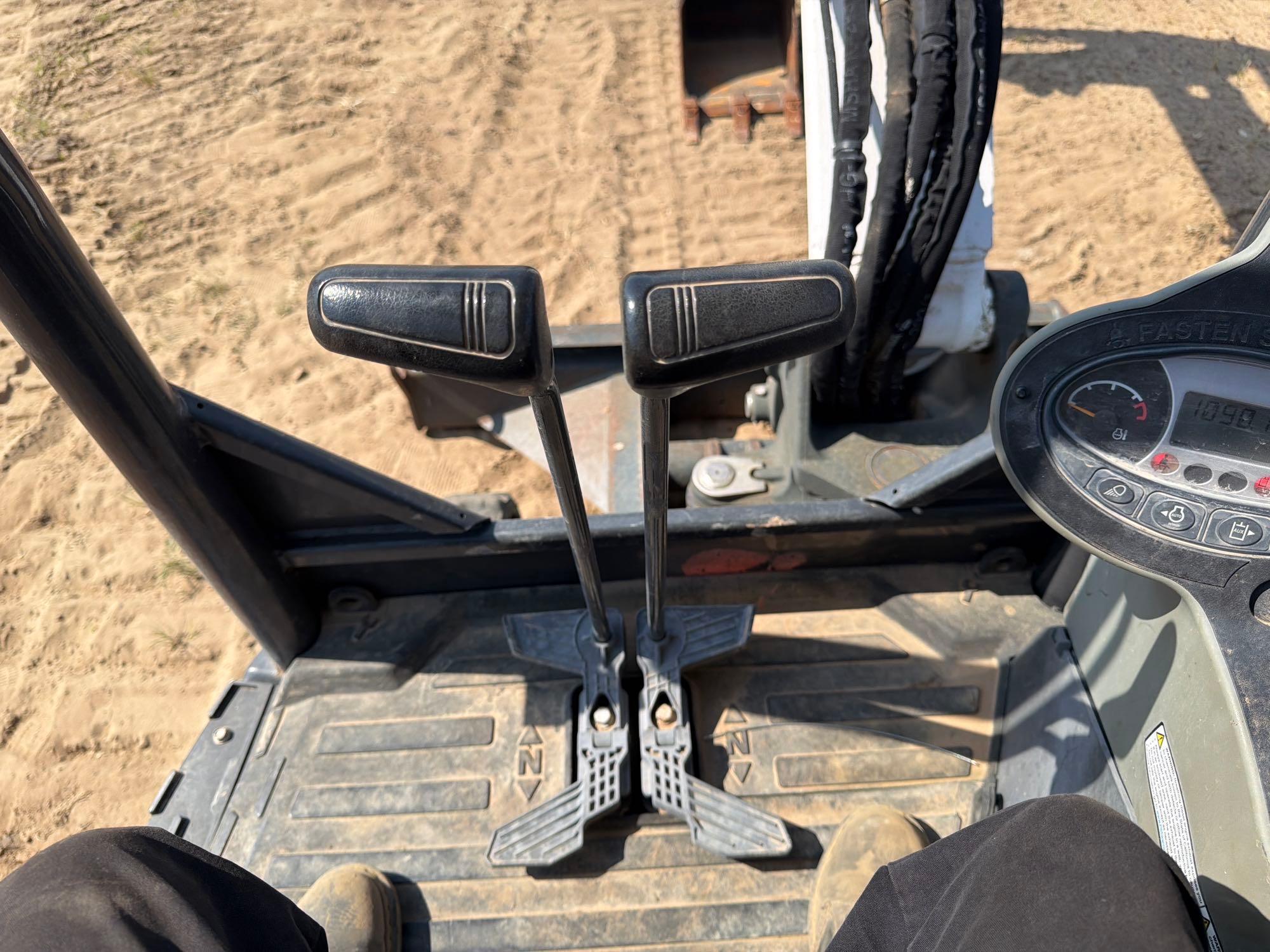 Bobcat 321