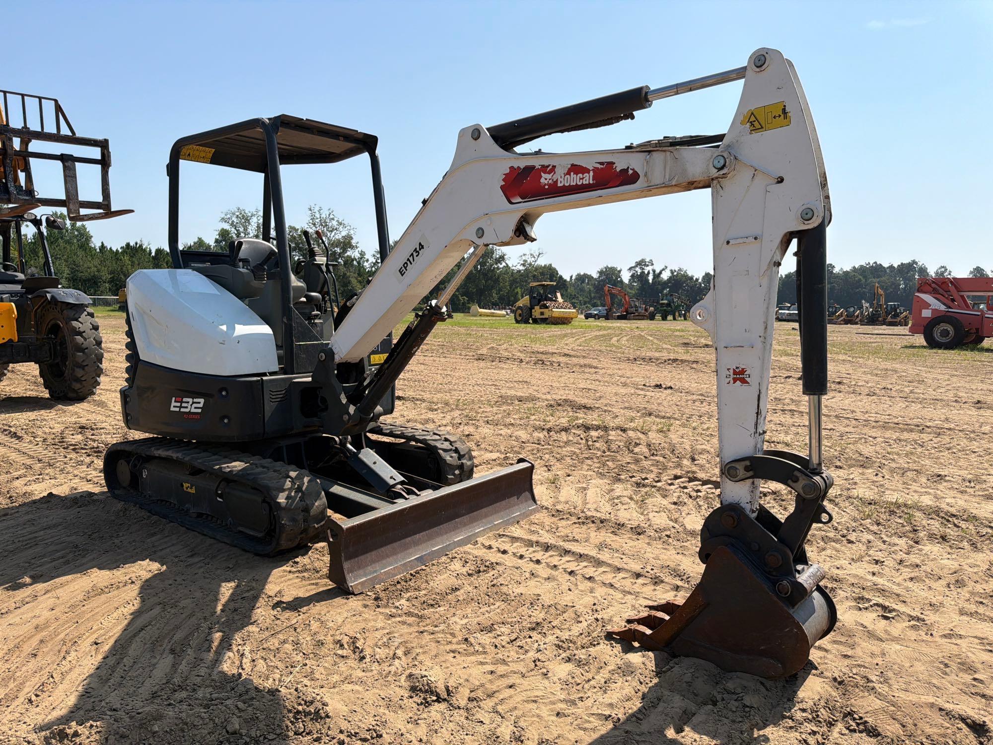 Bobcat 321