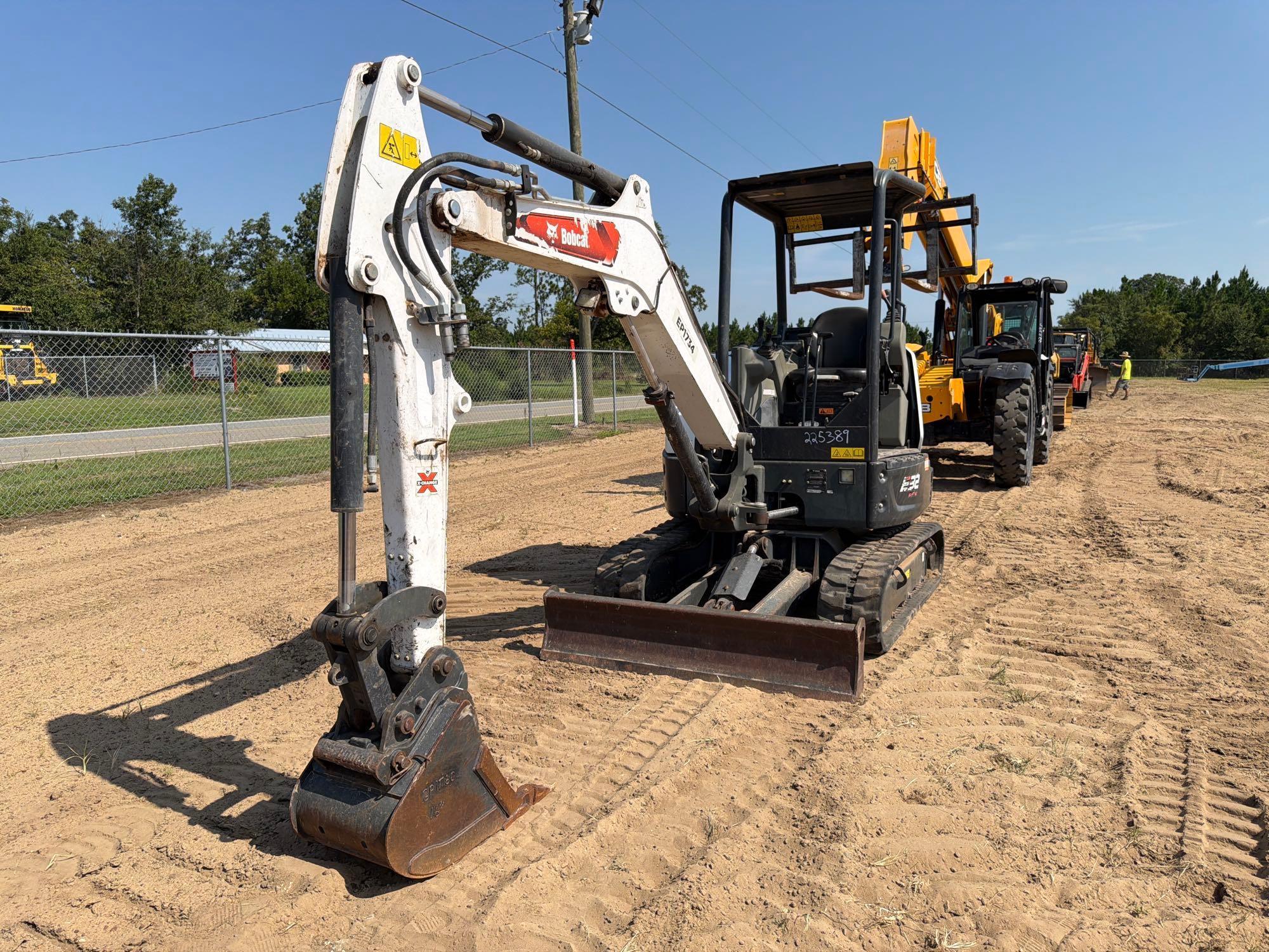 Bobcat 321