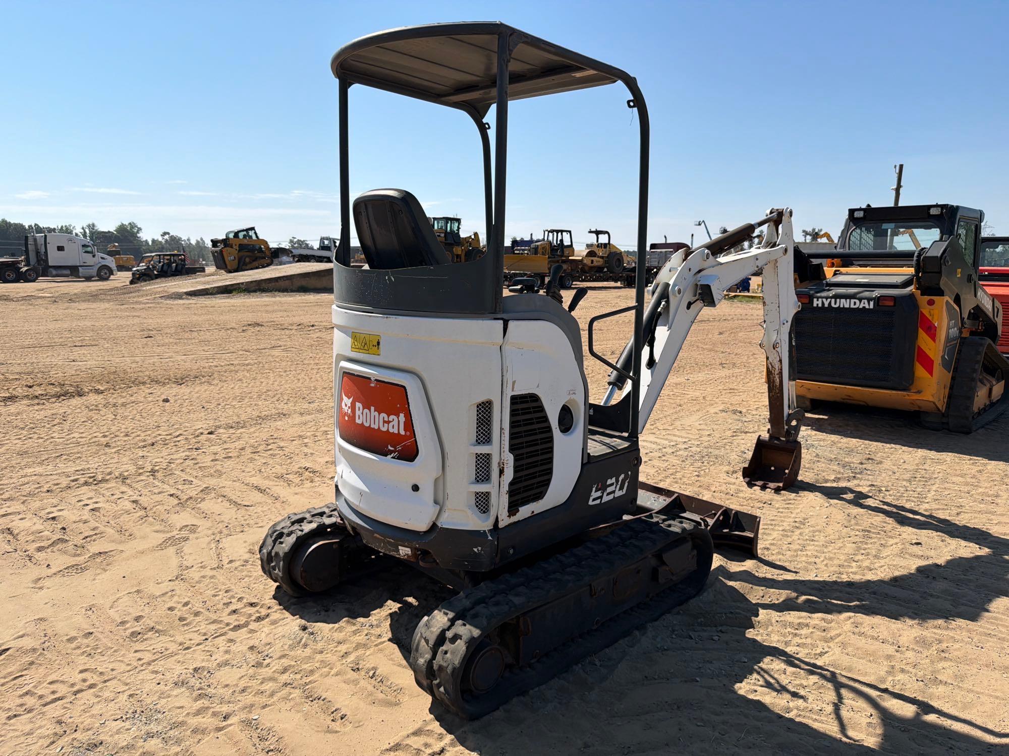 Bobcat E20