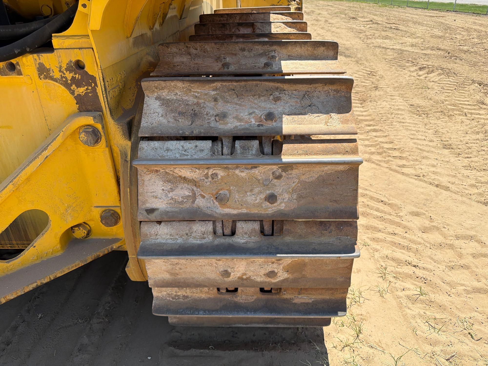 Komatsu D85