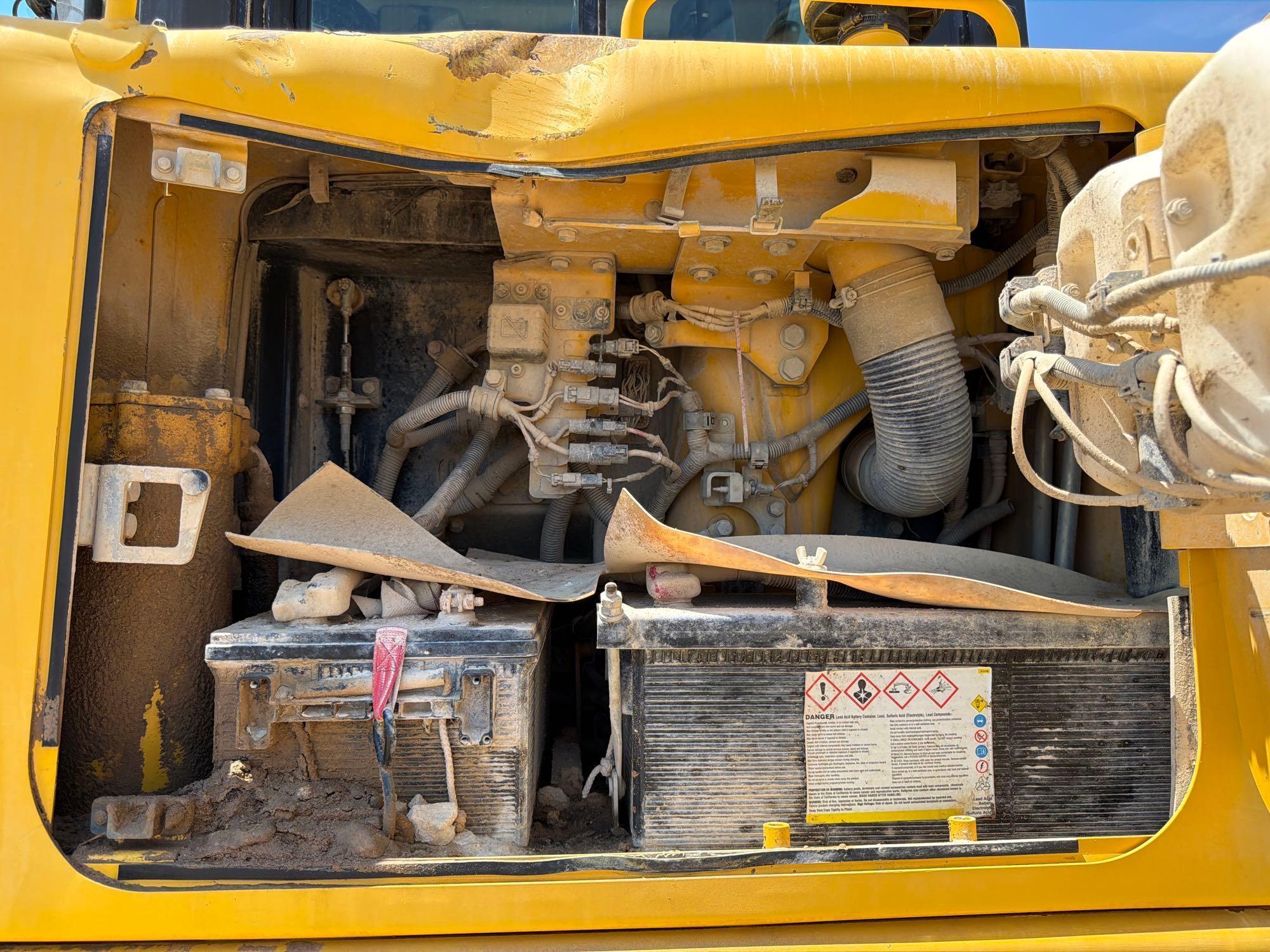 Komatsu D85