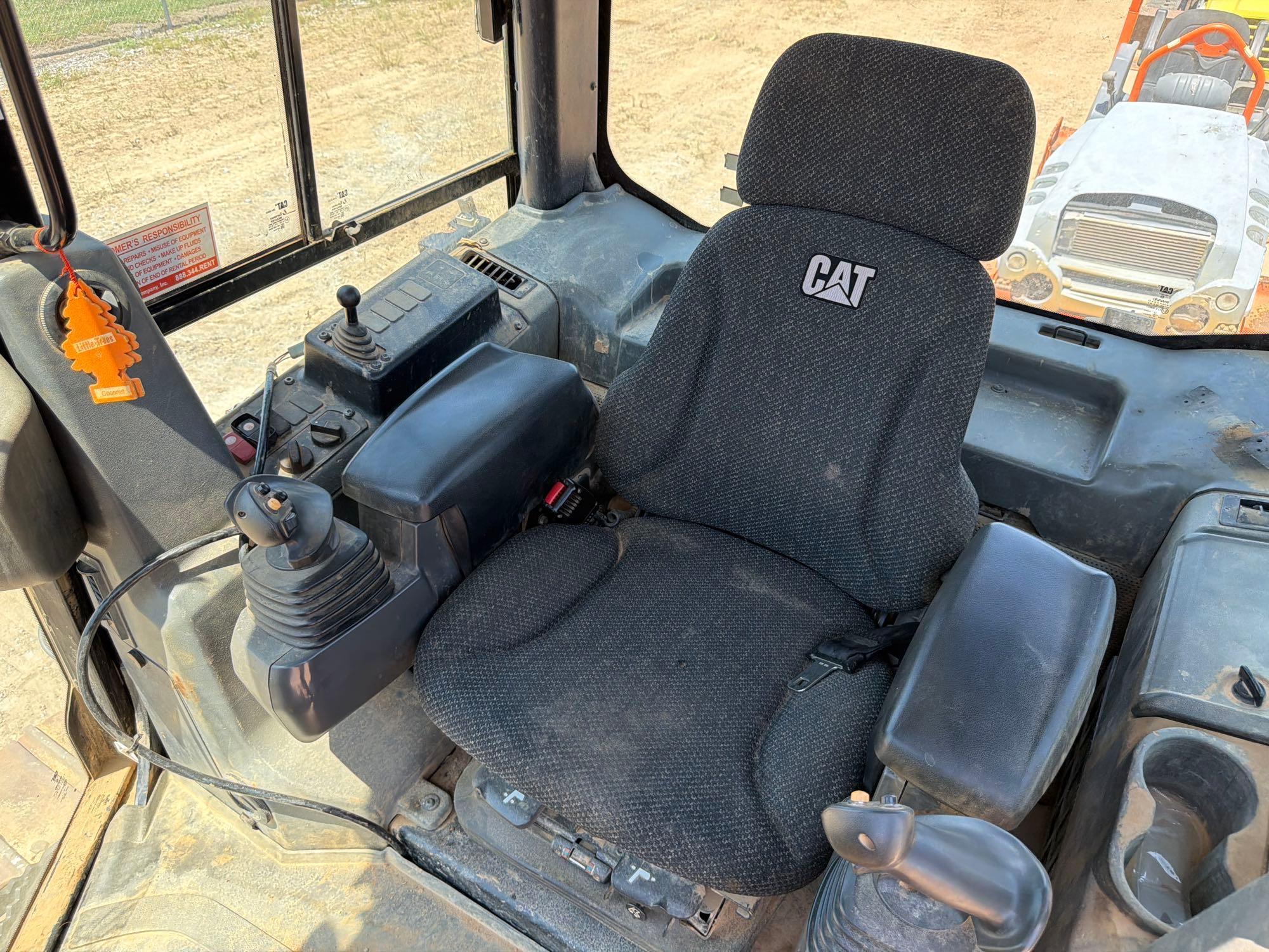 Caterpillar D6K2