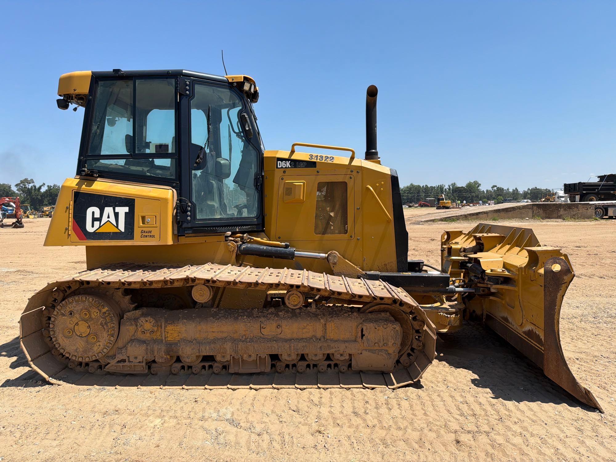 Caterpillar D6K2
