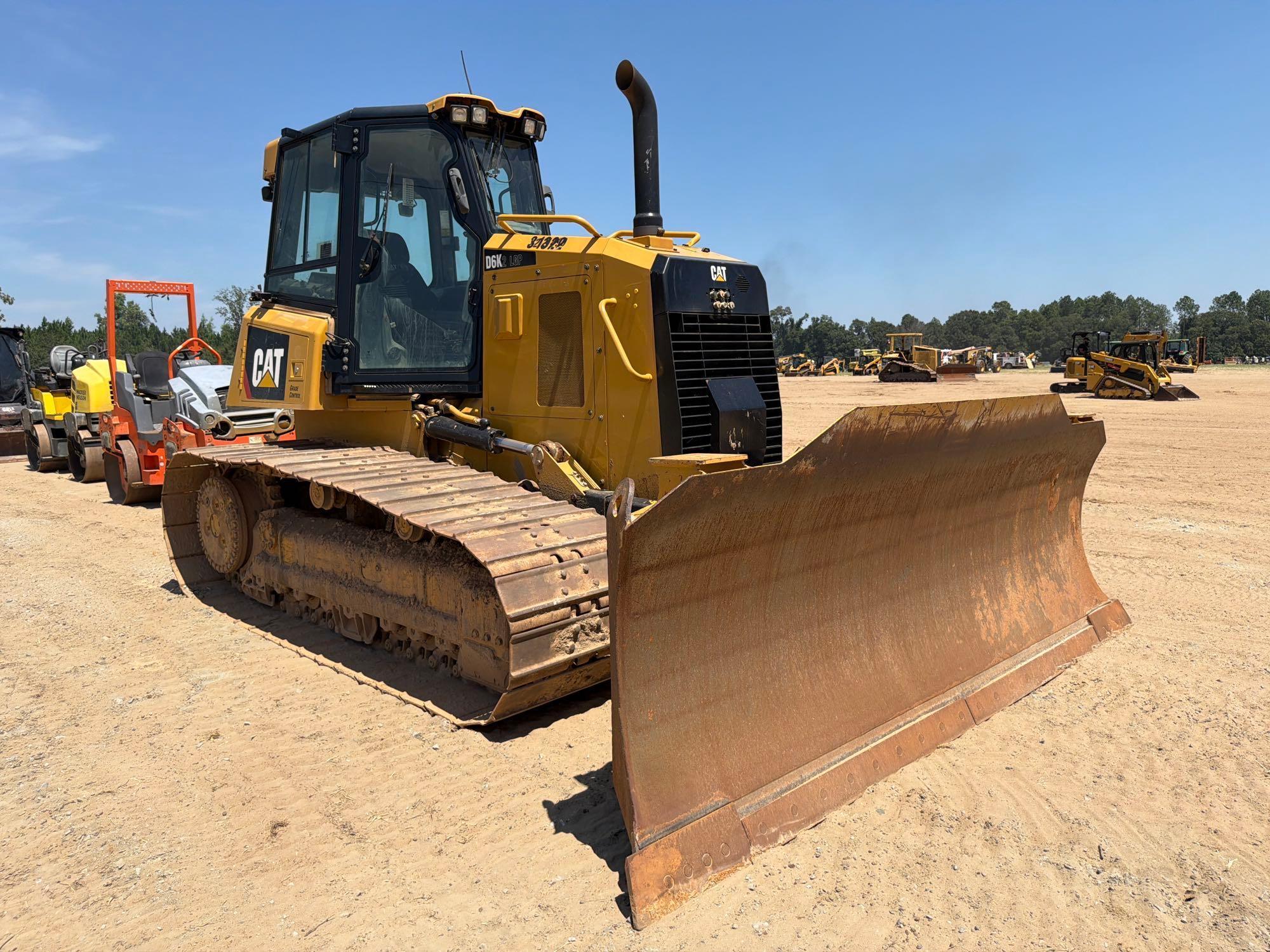 Caterpillar D6K2