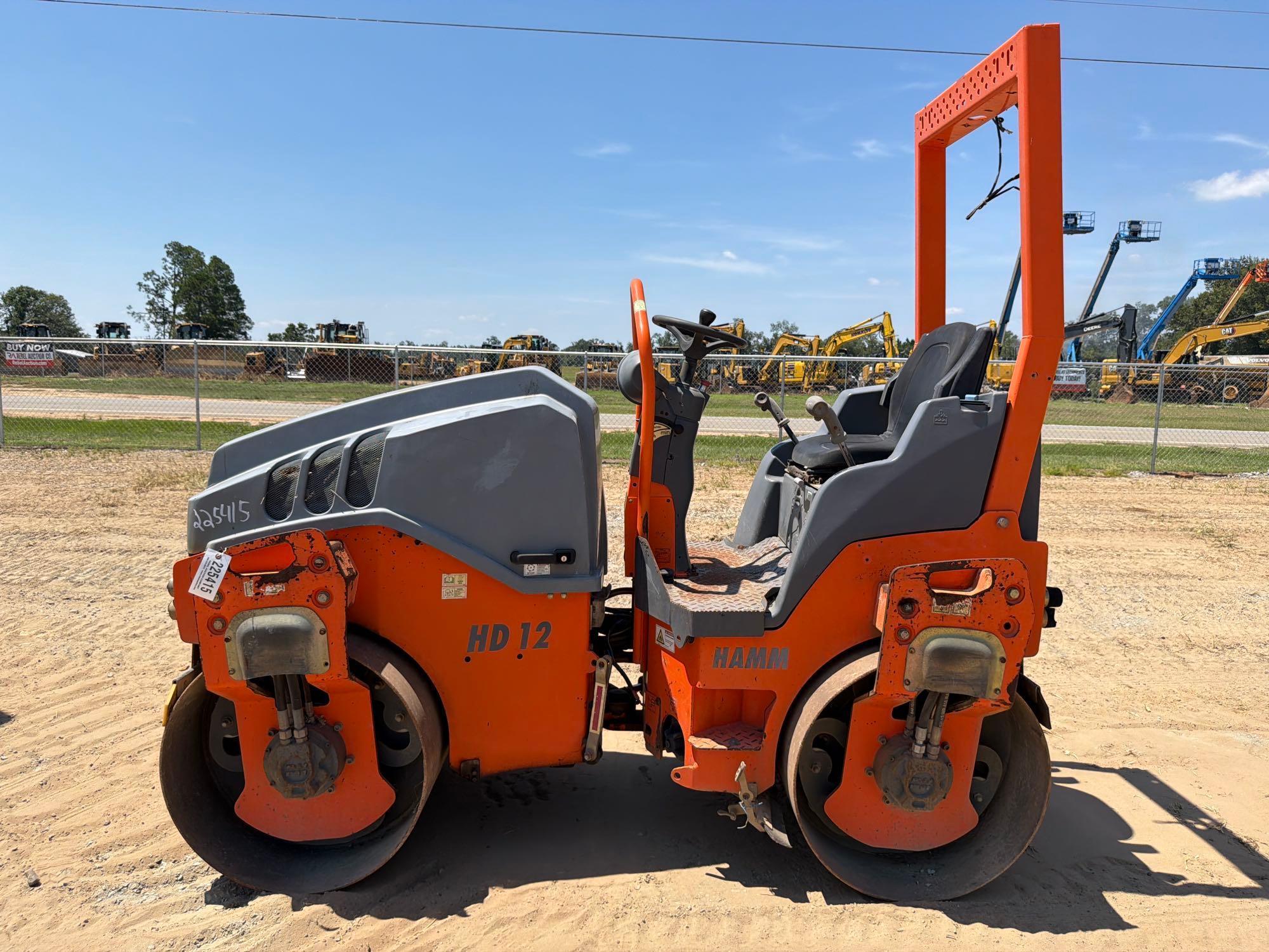 Photo of Hamm HD-12