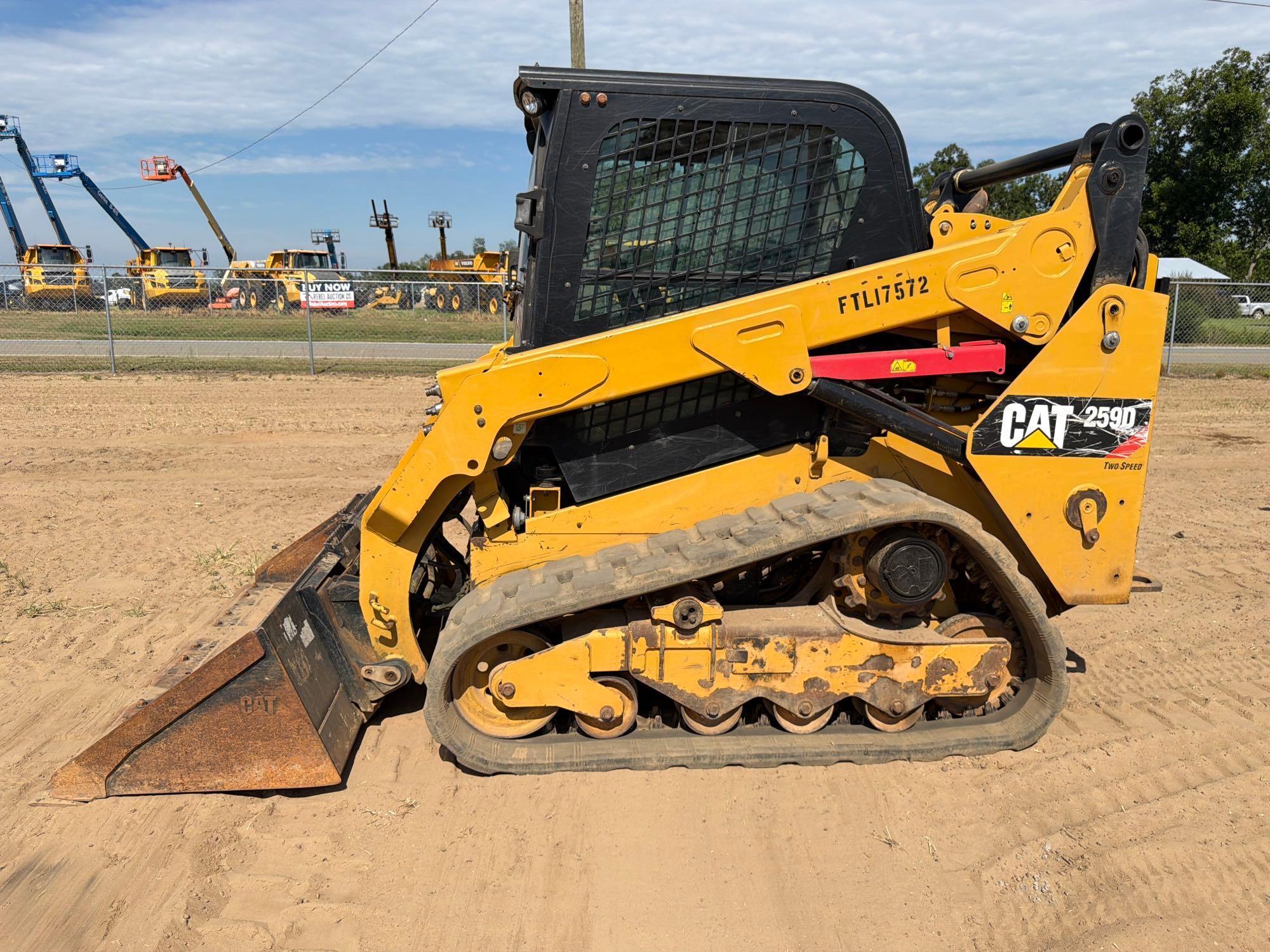 Photo of Caterpillar 259D