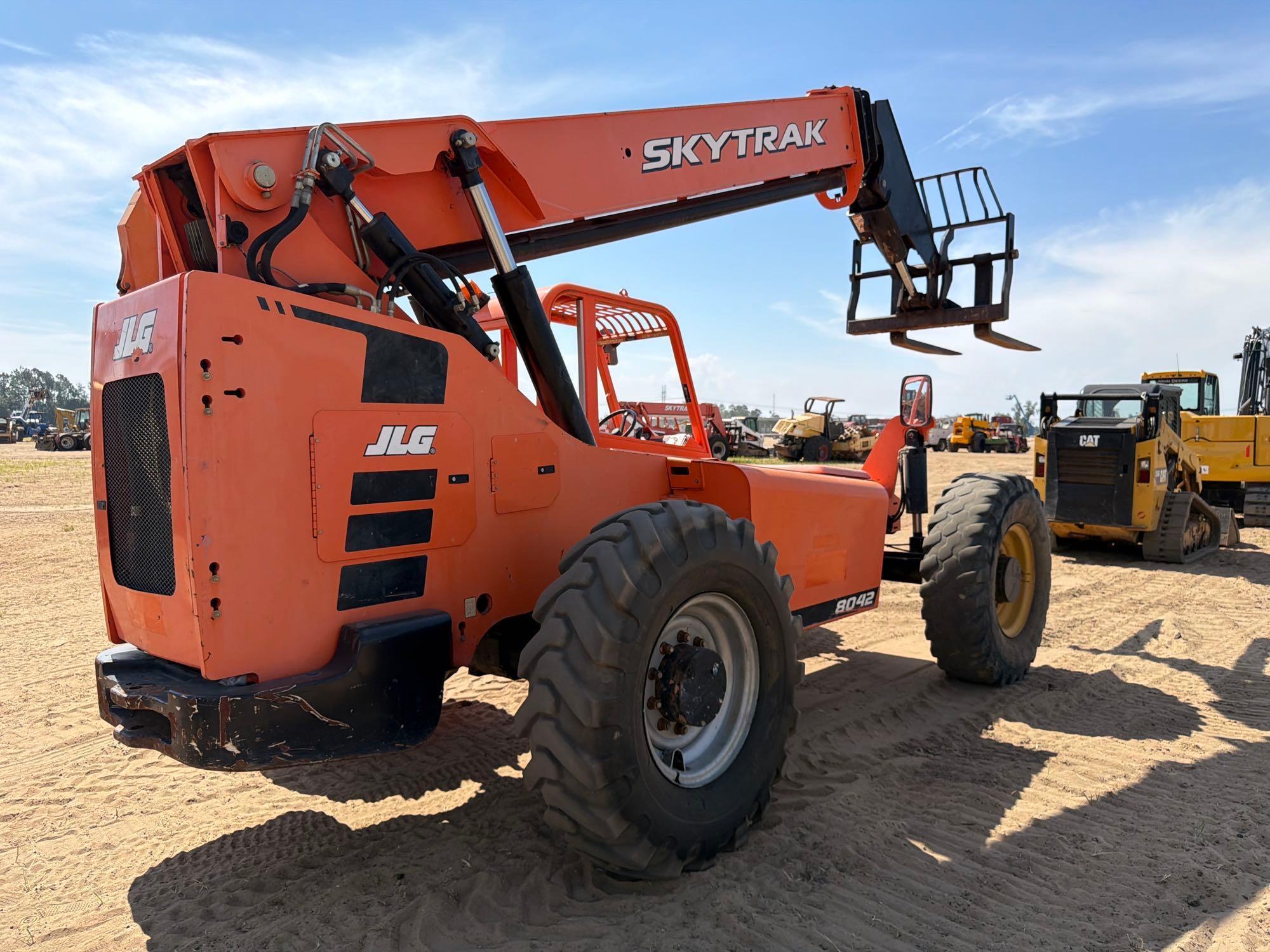 Skytrak 8042