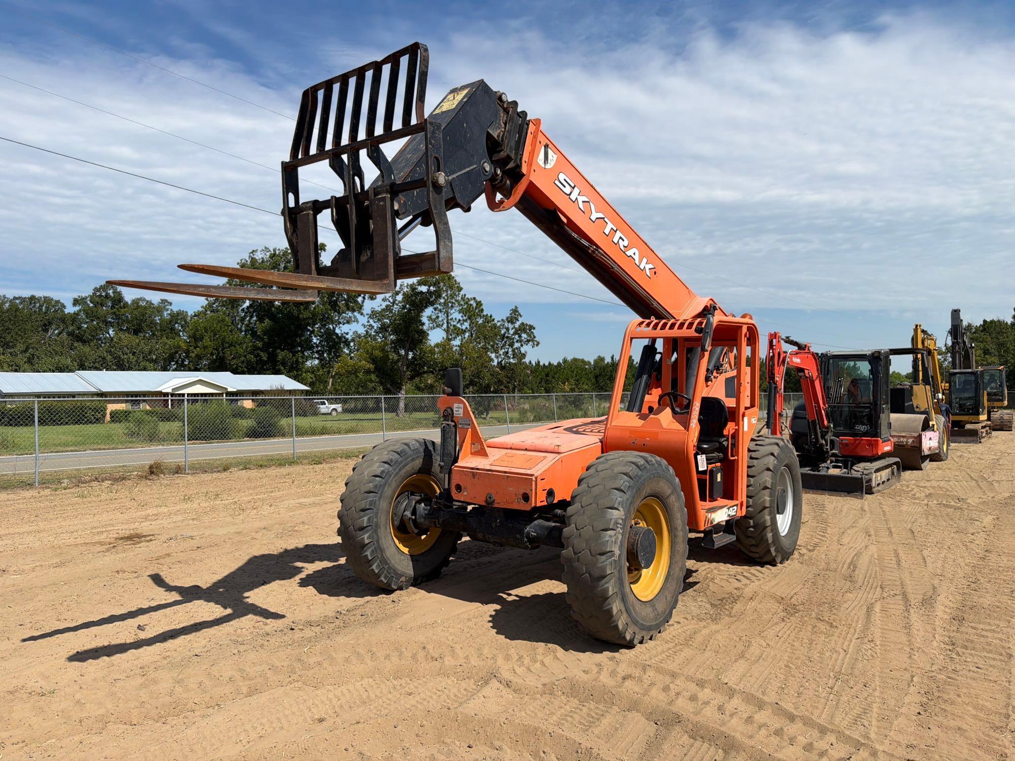 Skytrak 8042