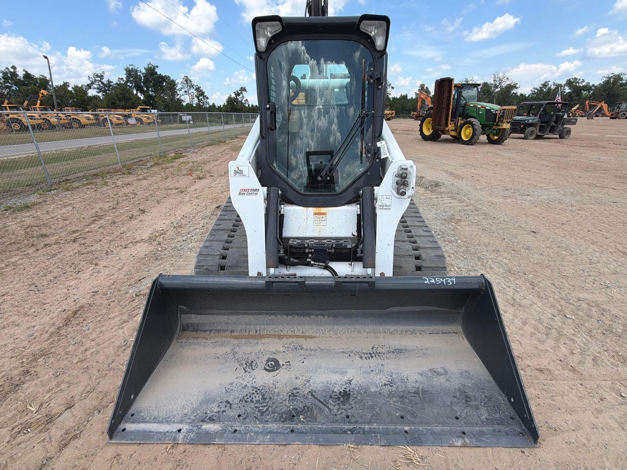 Bobcat T770