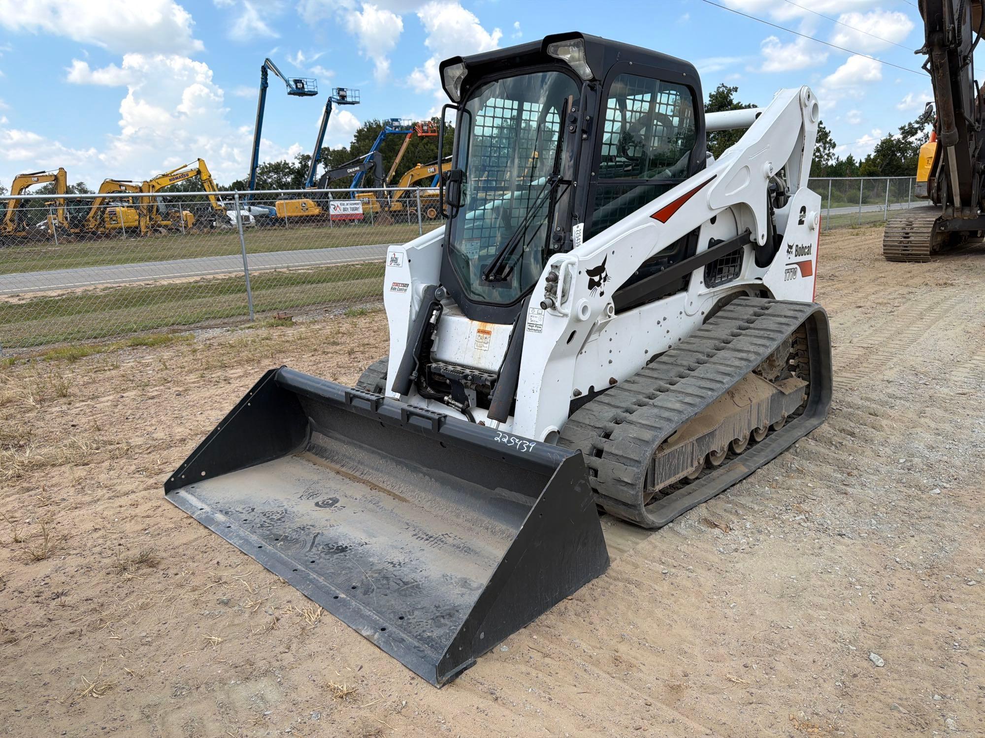 Bobcat T770